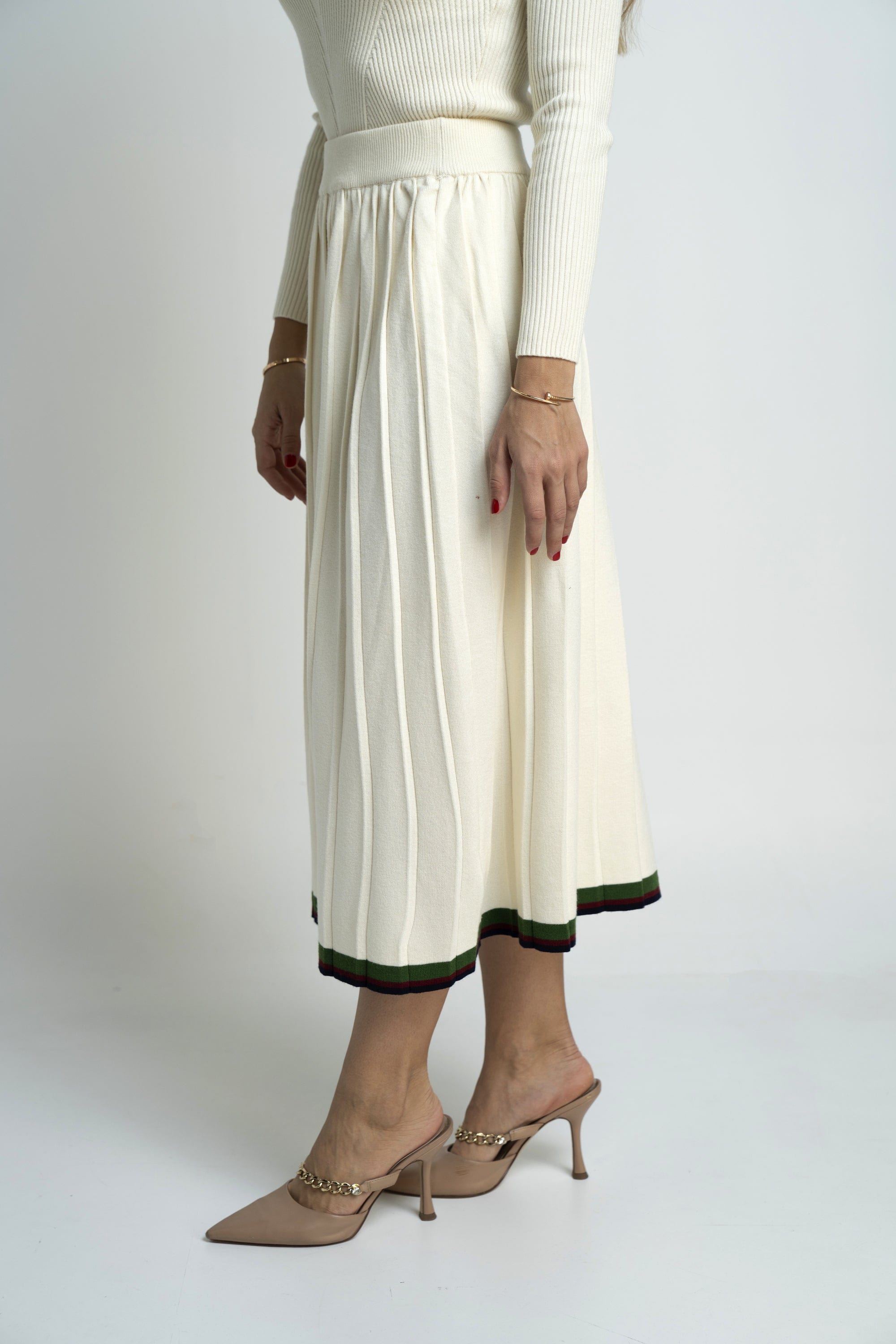 نتشي تنورة ميدي مضلعة سادة بخط سفلي واسعة نسائي