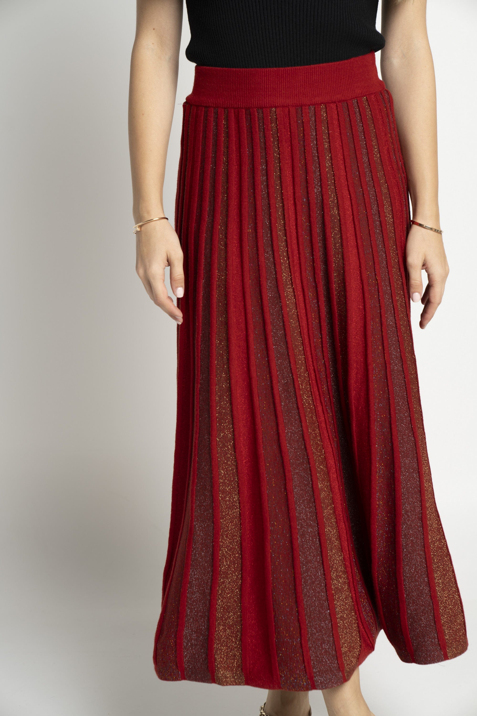 نتشي تنورة ميدي سادة بليسيه واسع مخصر نسائي