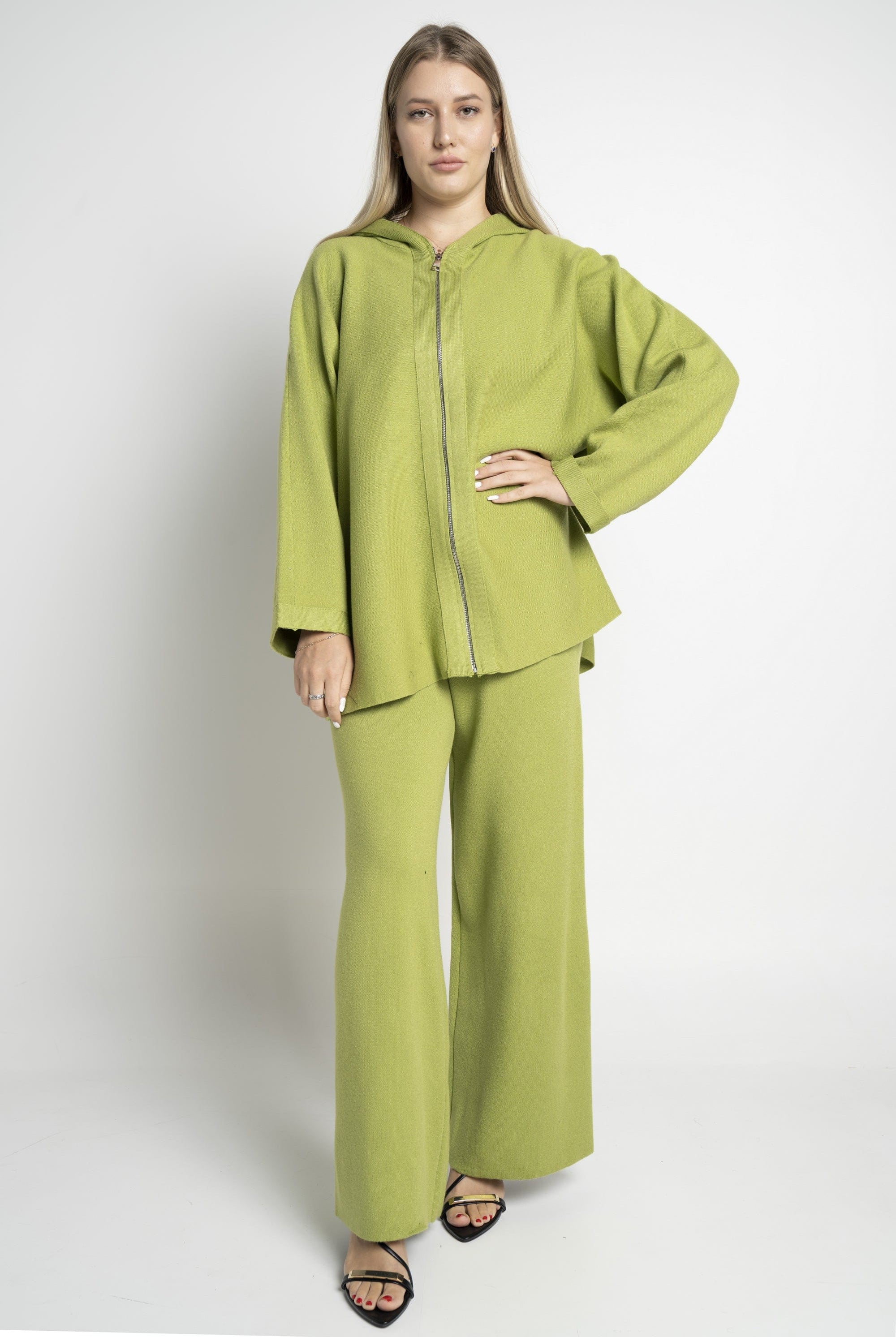 نتشي بنطلون سادة واسع طويل نسائي