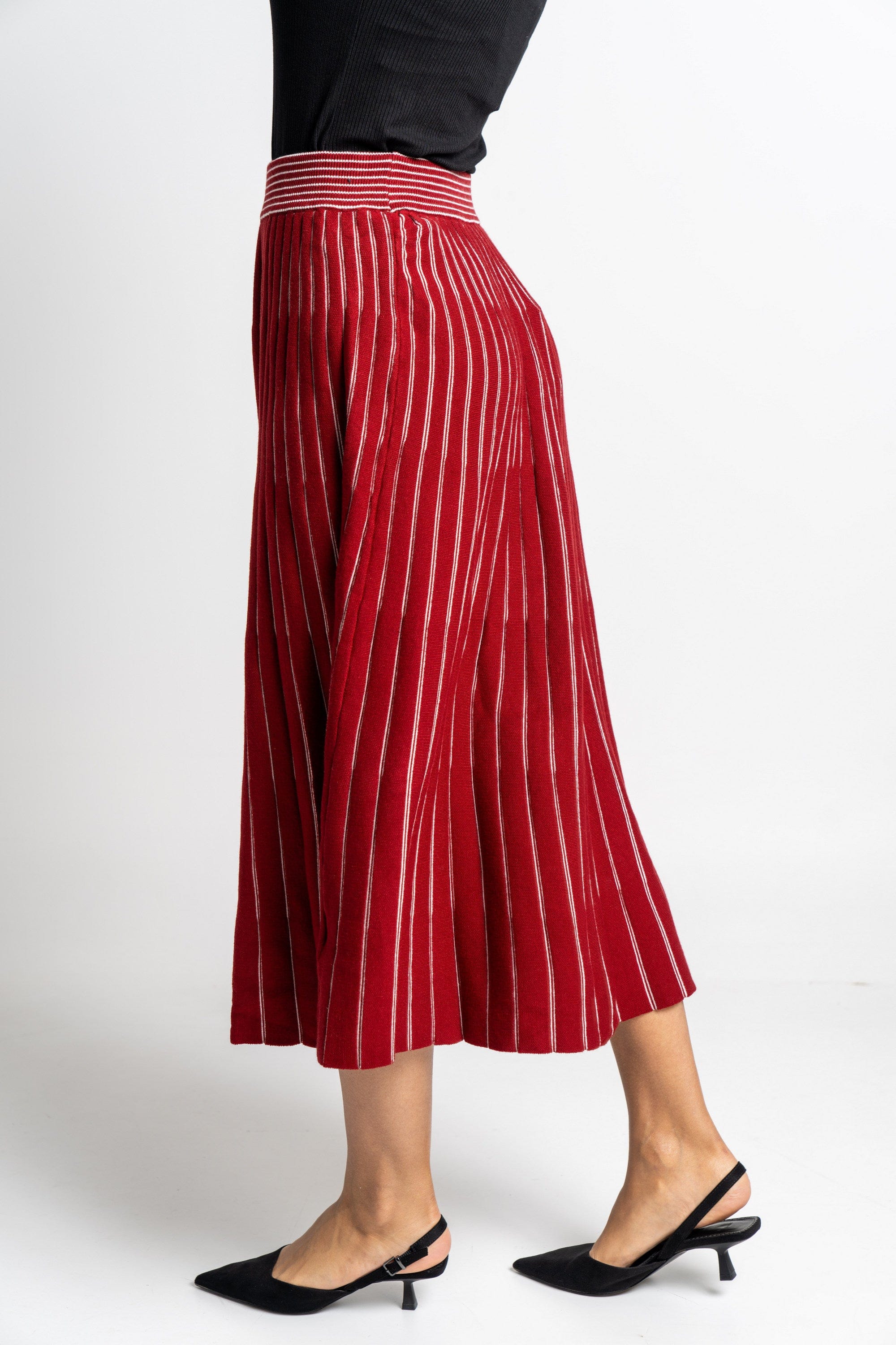 نتشي تنورة ميدي مخصرة منفوشة مخططة بالطول نسائية