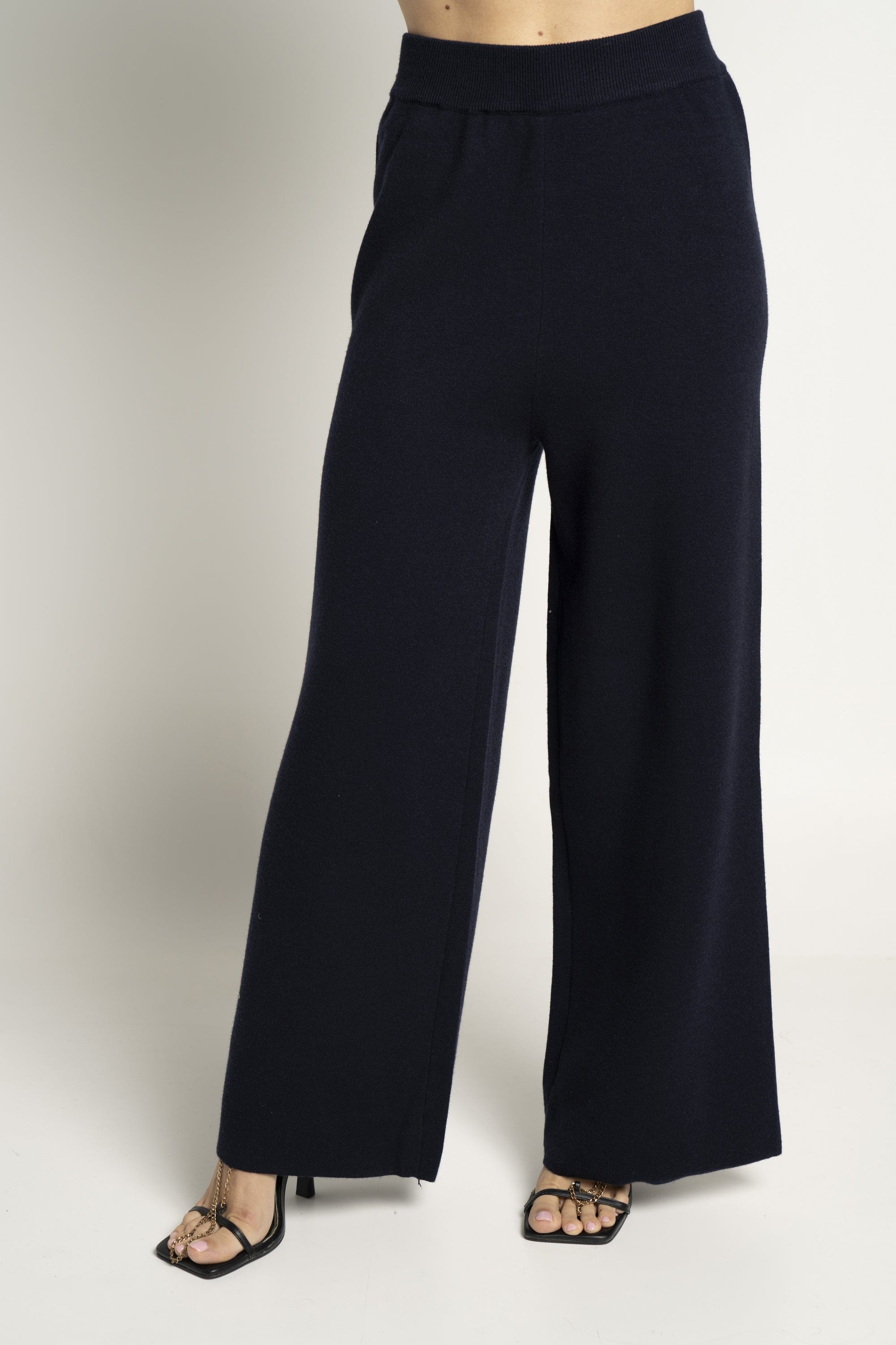 نتشي بنطلون سادة شارلستون نسائي أزرق داكن