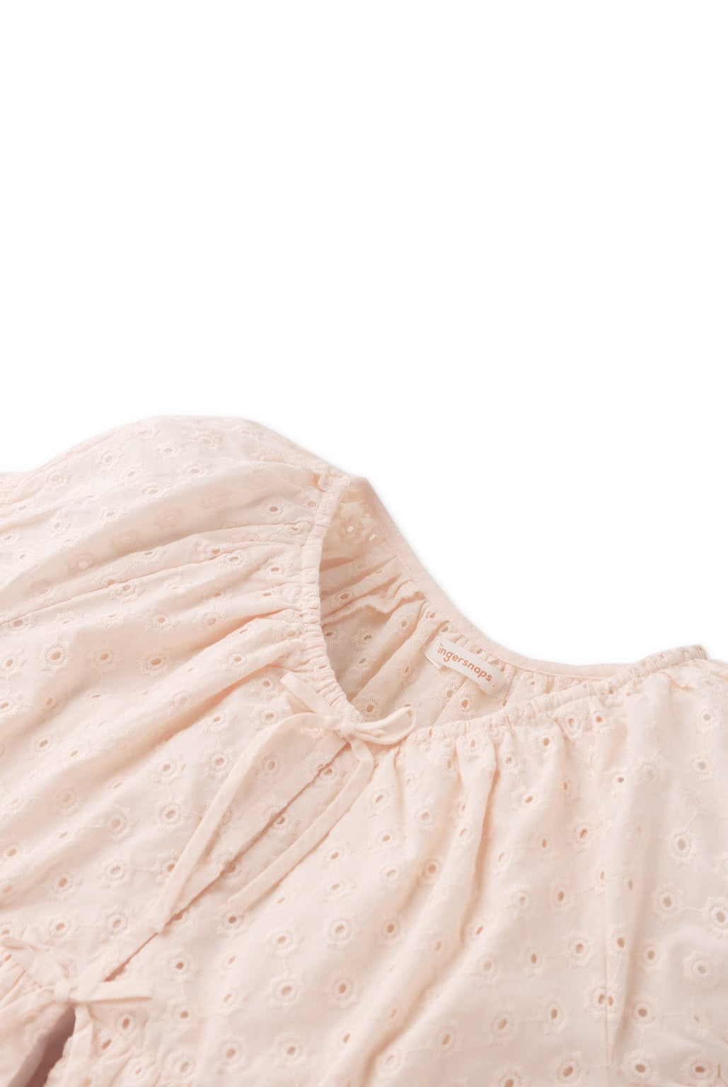 جينجرسنابس بلوزه بناتى بفتحه وفيونكه من الامام