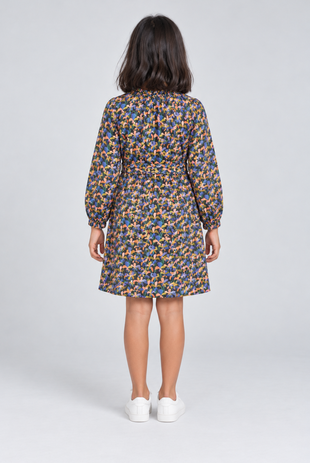 GDR2172 Noor back