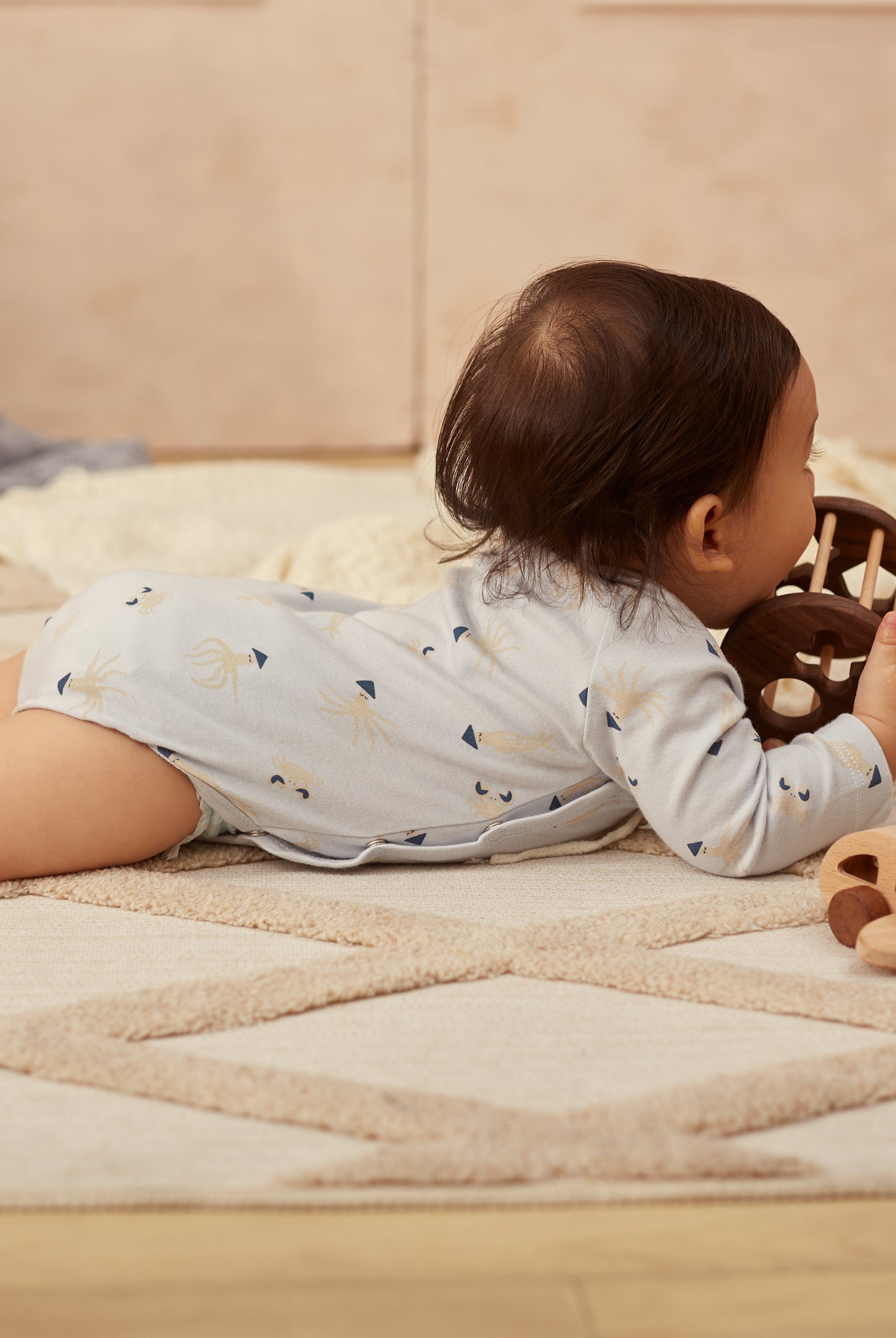 جينجرسنابس سالوبيت ولادي رضع برسمة حيوانات بحرية متعدد الألوان