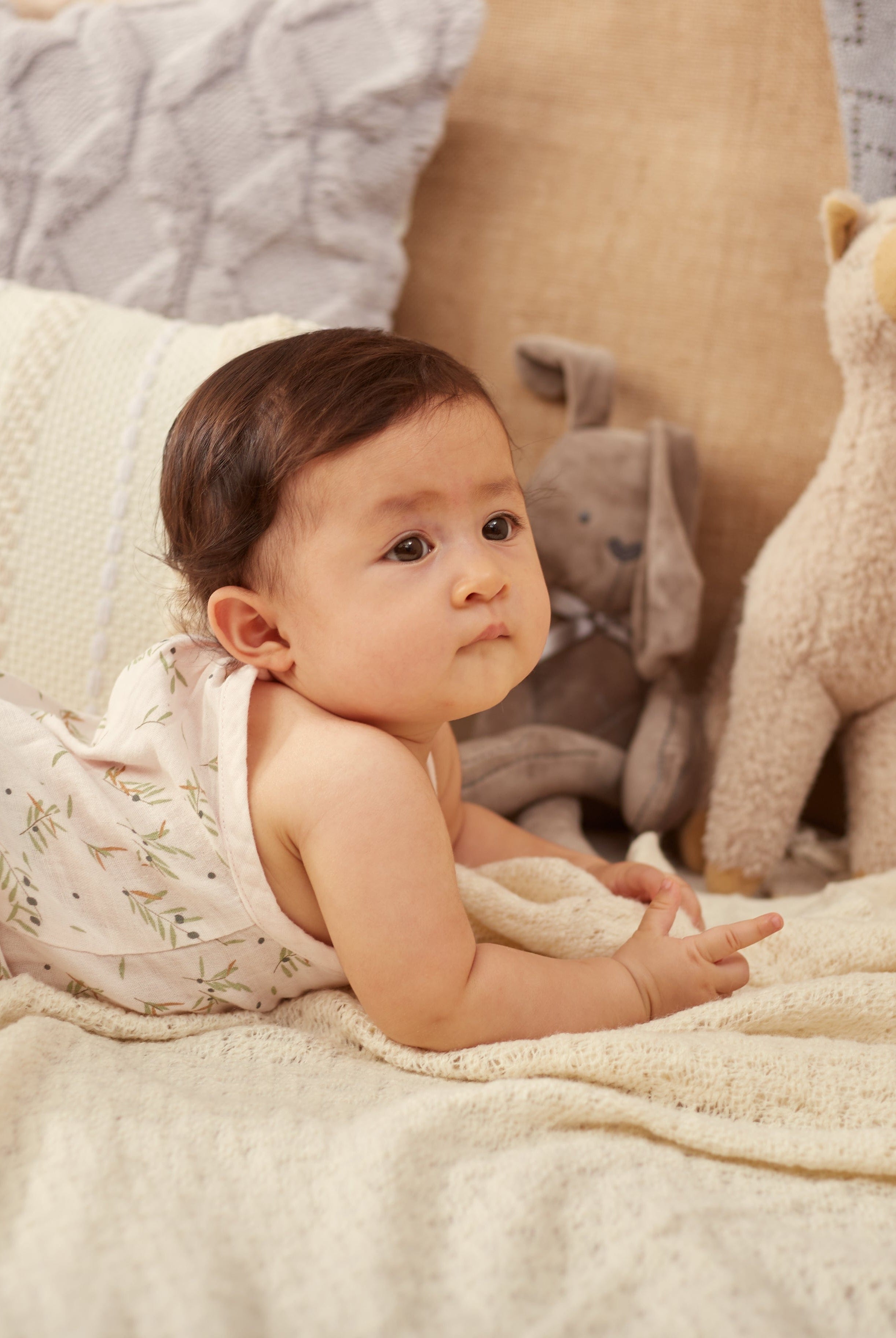 جينجرسنابس سالوبيت بناتي رضع بدون اكمام برسمة سنابل وردي