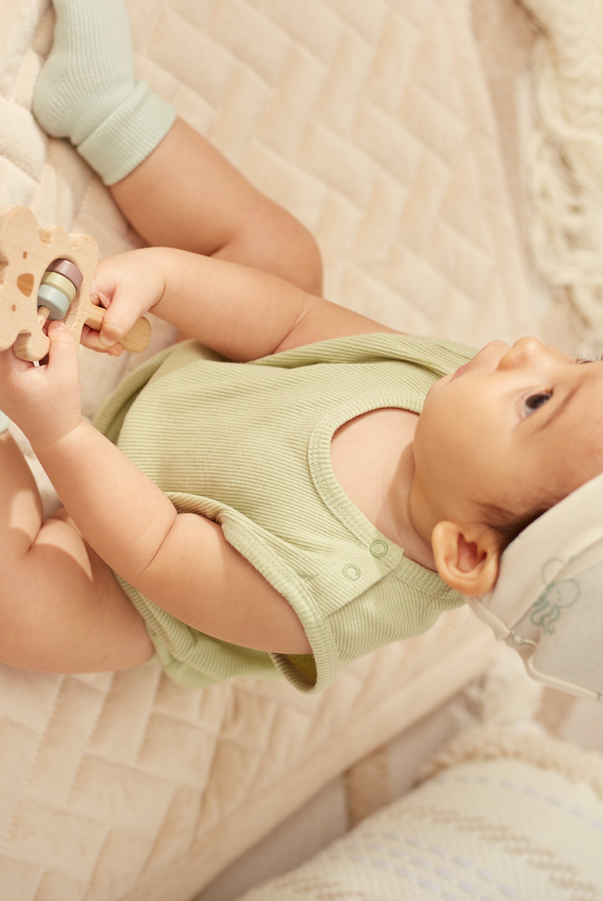 جينجرسنابس سالوبيت ولادي رضع بدون أكمام متعدد الألوان