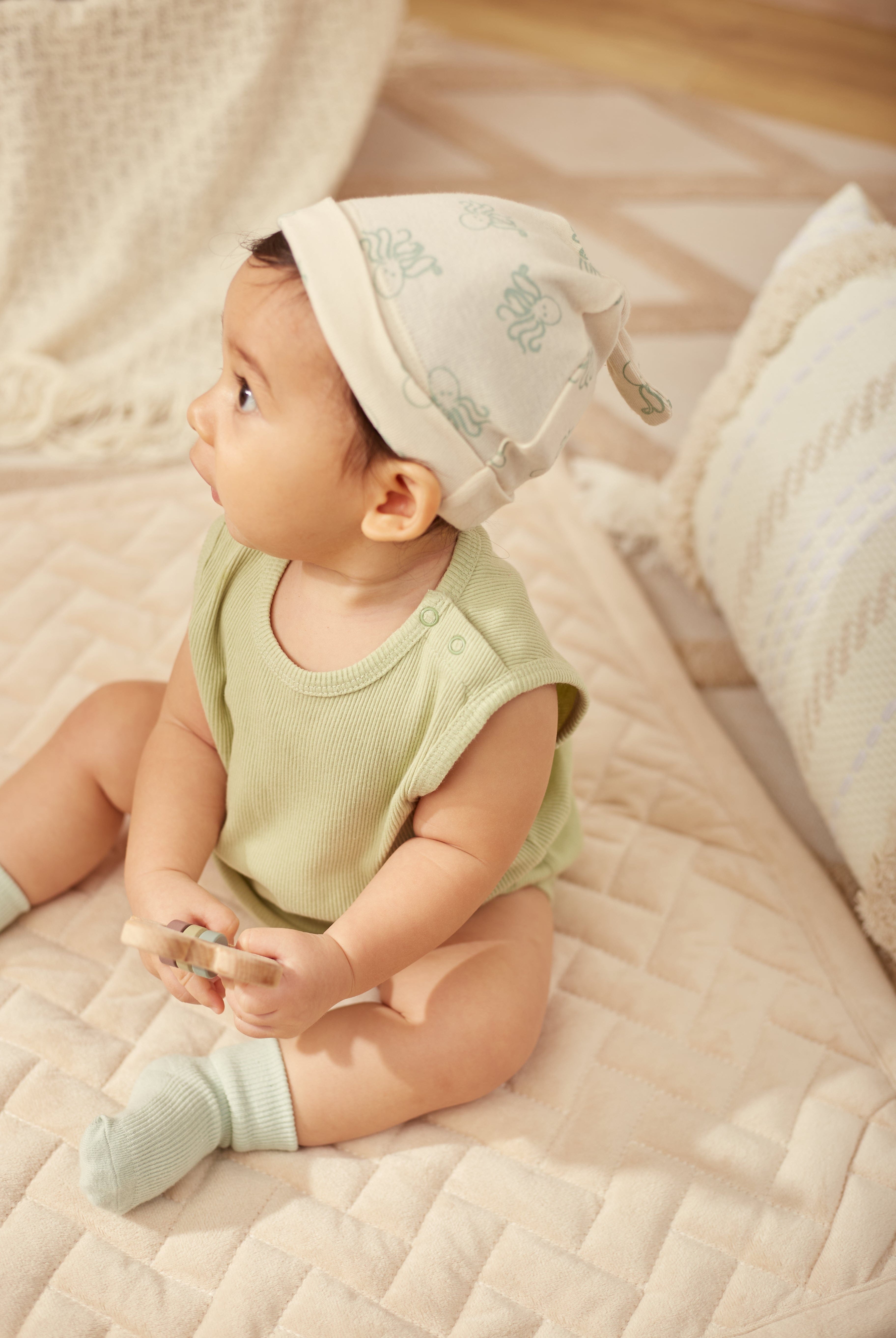 جينجرسنابس سالوبيت ولادي رضع بدون أكمام متعدد الألوان