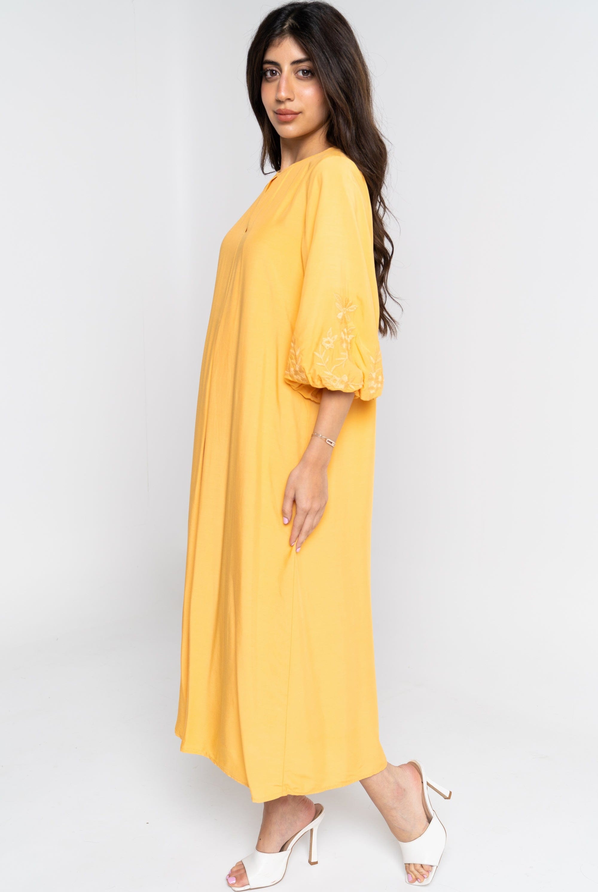 نتشي فستان ميدي 3/4 كم سادة واسع