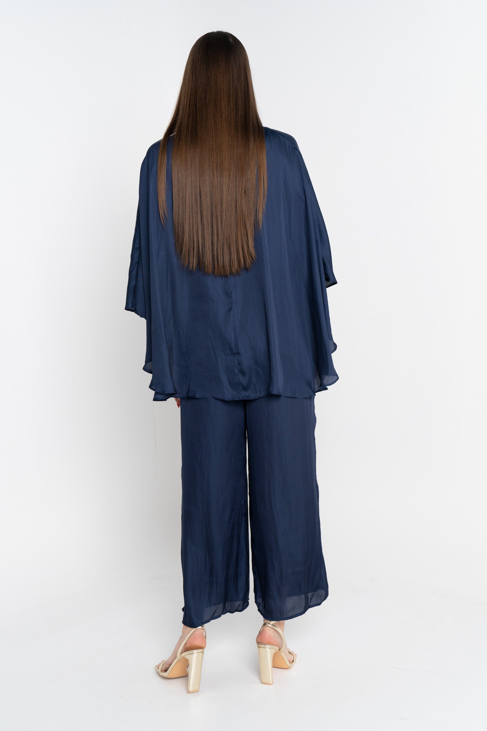 نتشي سروال طويل واسع من الاسفل سادة