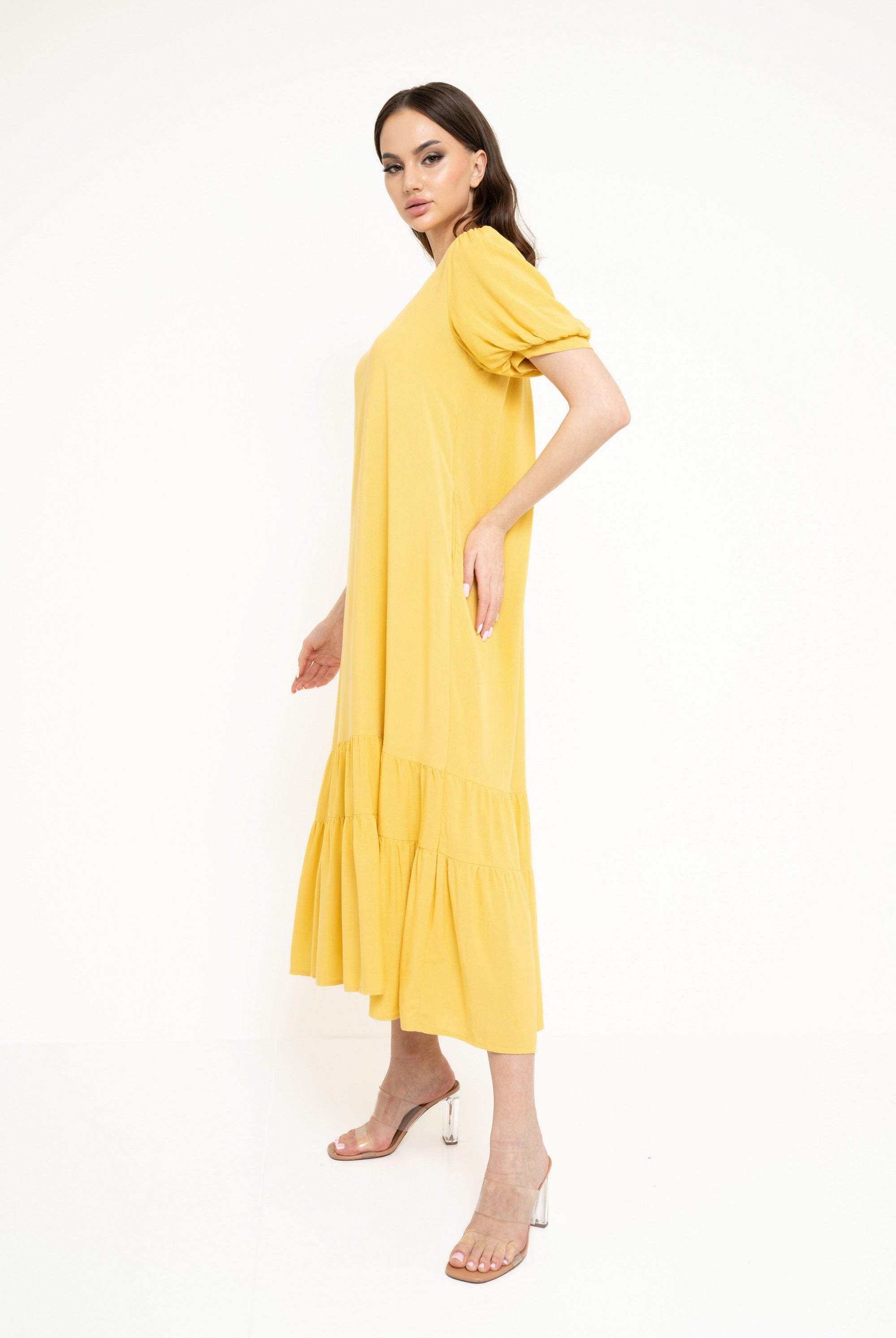 نتشي فستان ميدي سادة بكسرات من أسفل كم قصير نسائي