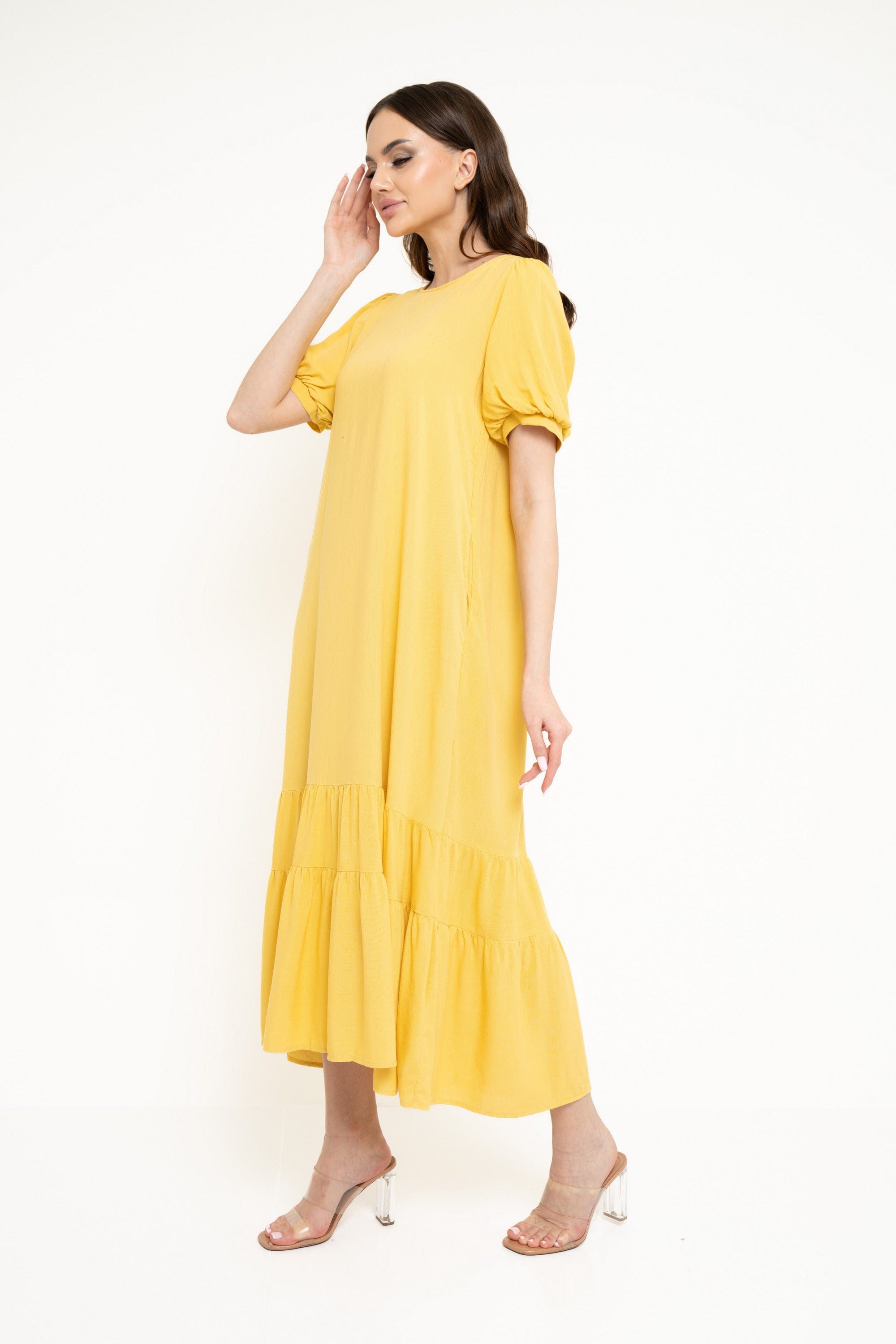 نتشي فستان ميدي سادة بكسرات من أسفل كم قصير نسائي