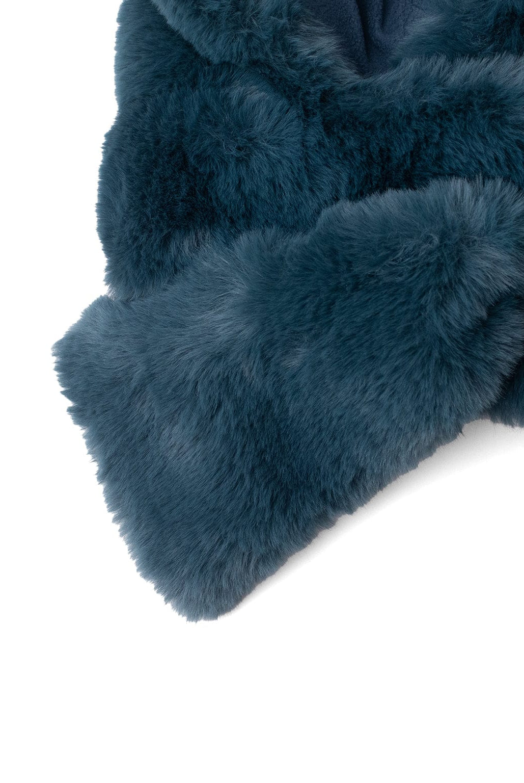 جينجرسنابس سكارف بناتي فرو أزرق