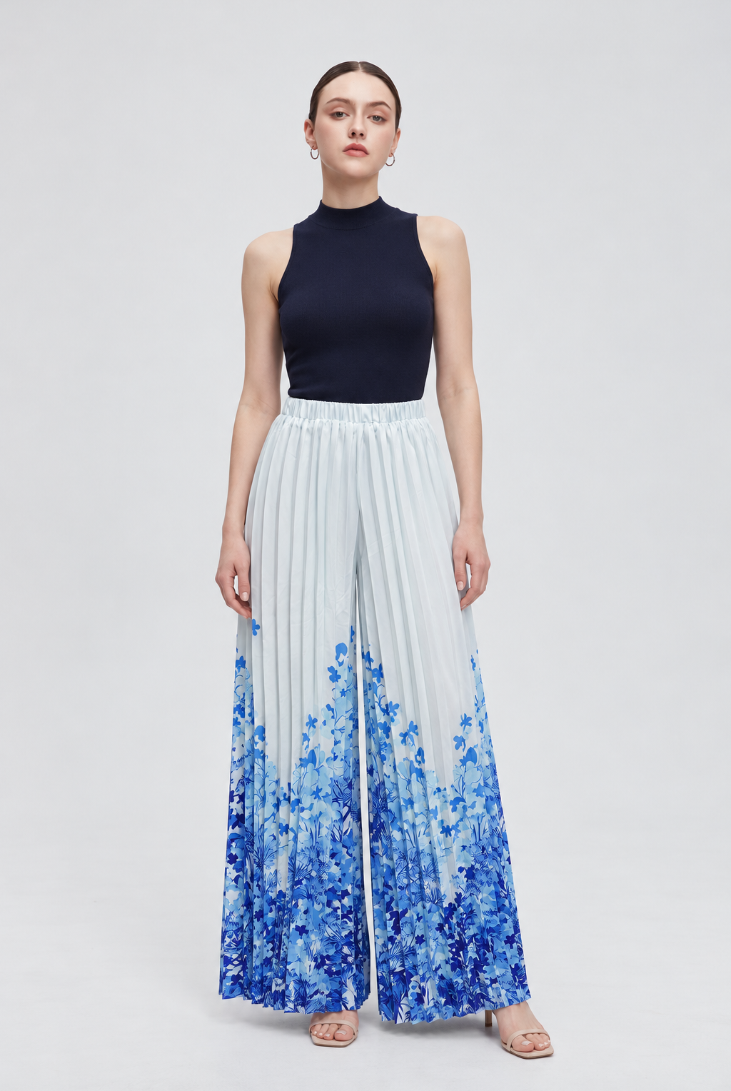 IYE311S261CZ blue_floral full front - model alice