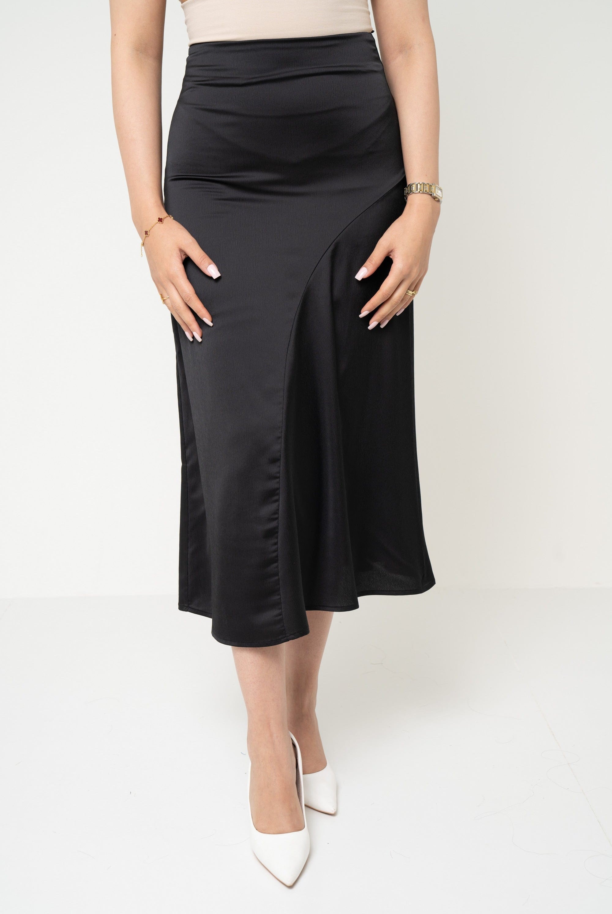 يولا تنورة نسائية طويلة للدوام