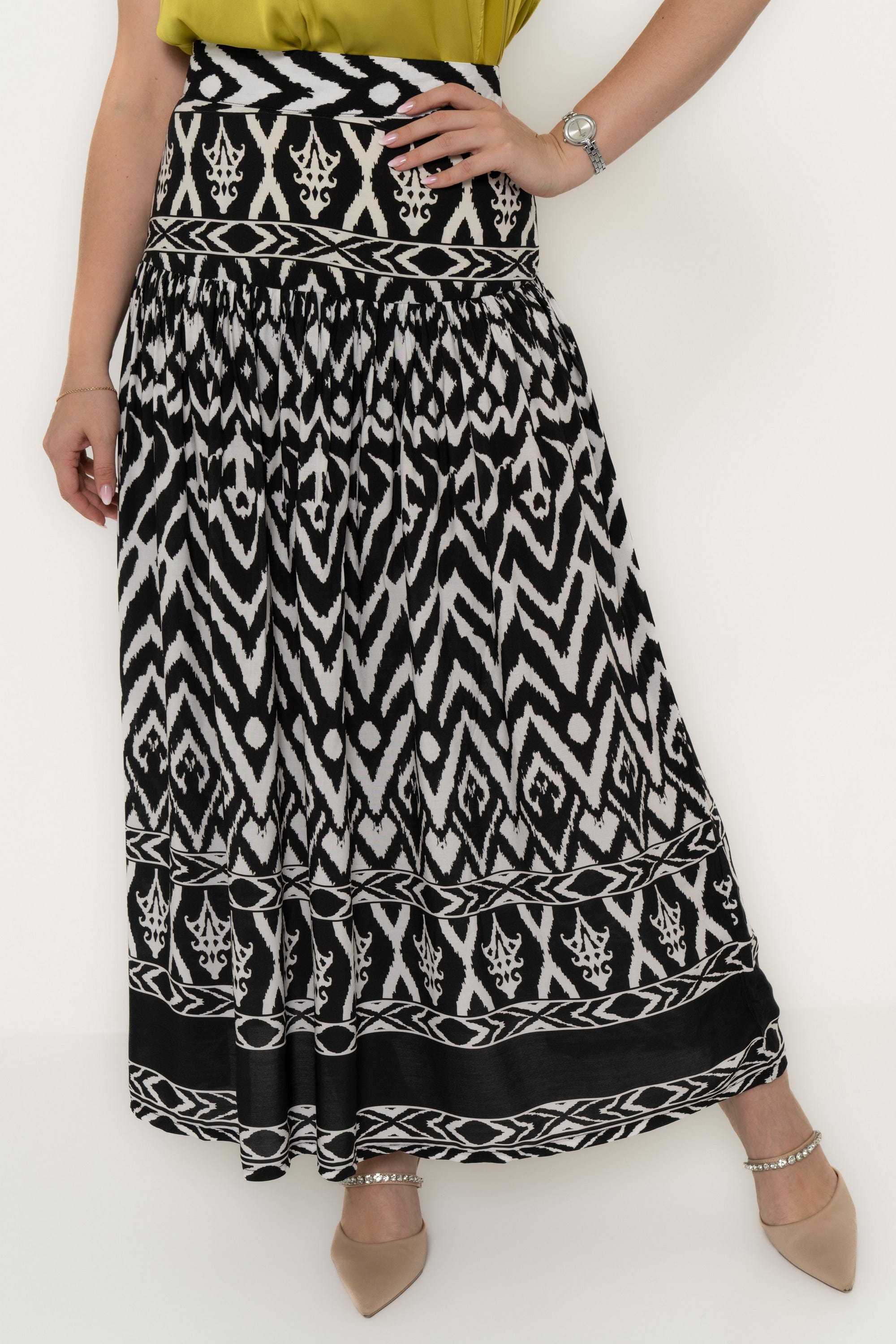 يولا تنورة نسائية مشجرة طويلة