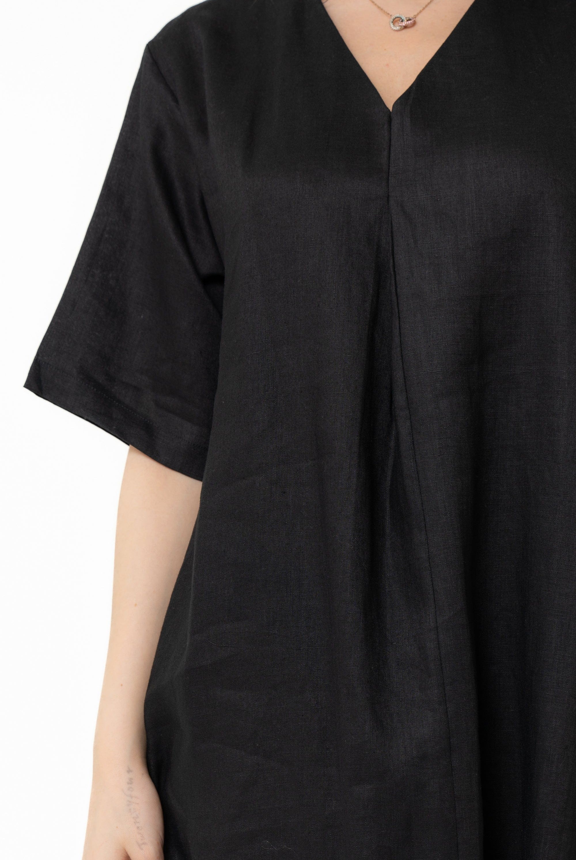 يولا فستان نص كم ساده طويل