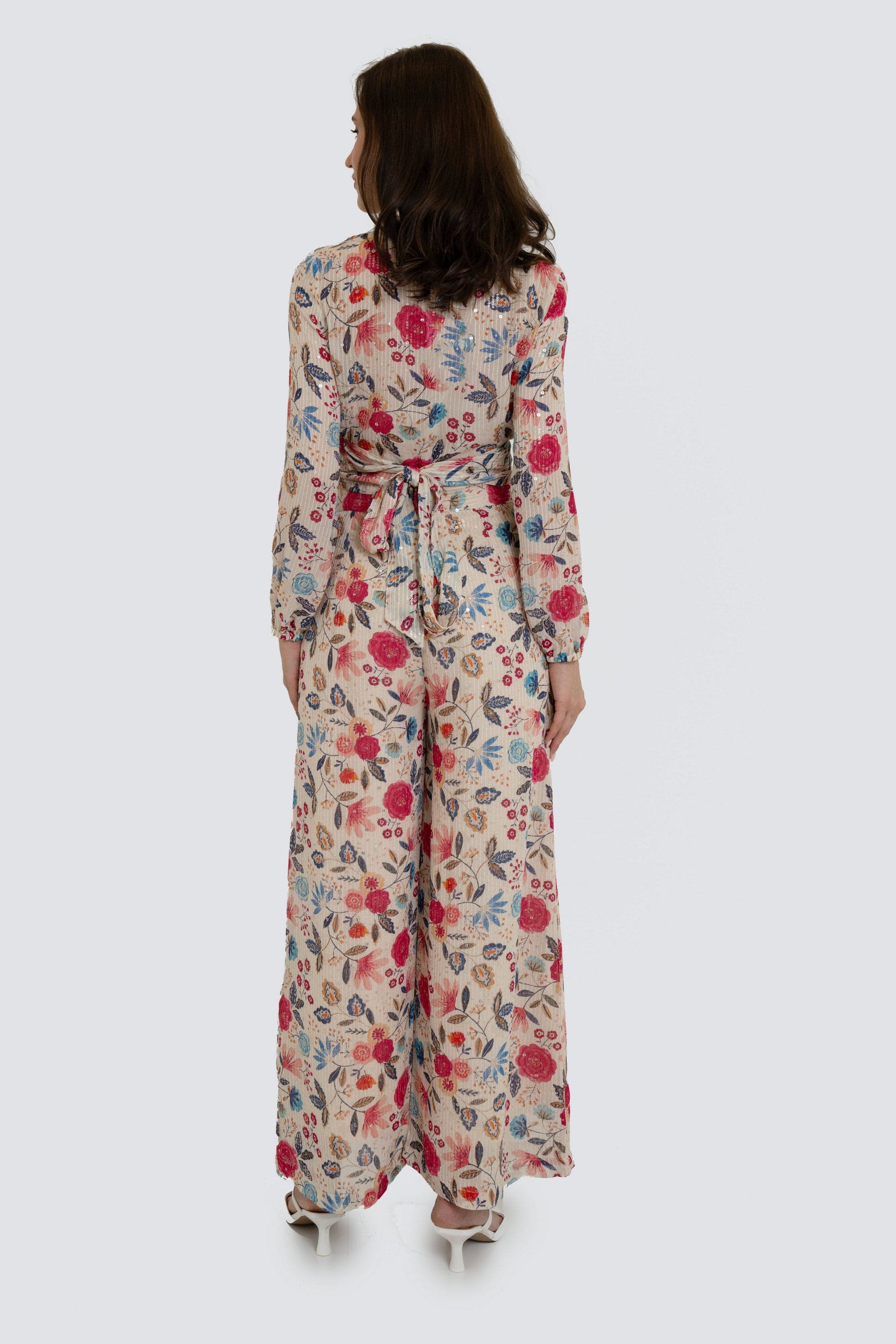 يولا بلوزة نسائية قصيرة منقوشه بورود