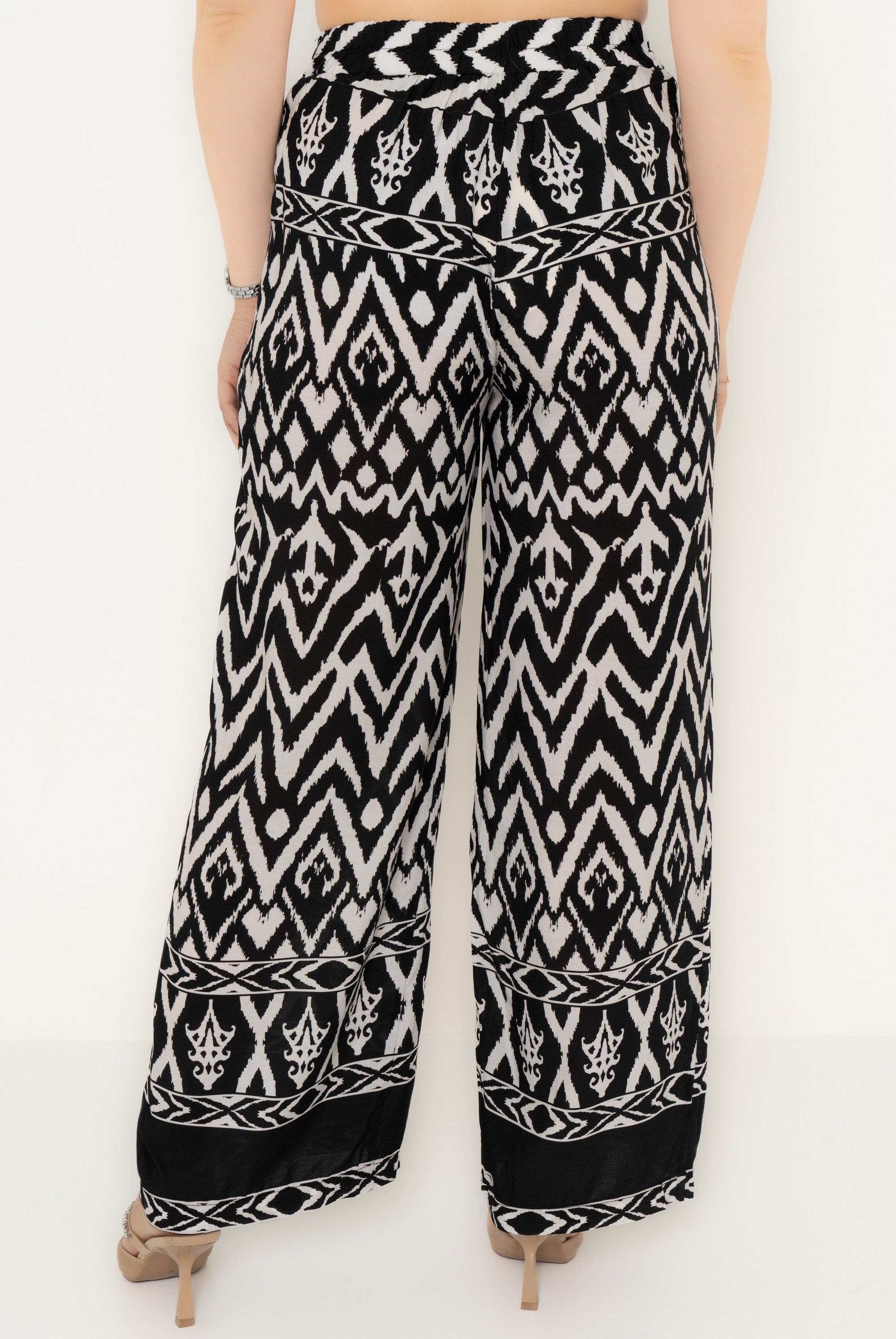 يولا بنطلون مشجر نسائي بقصة رجل واسعة