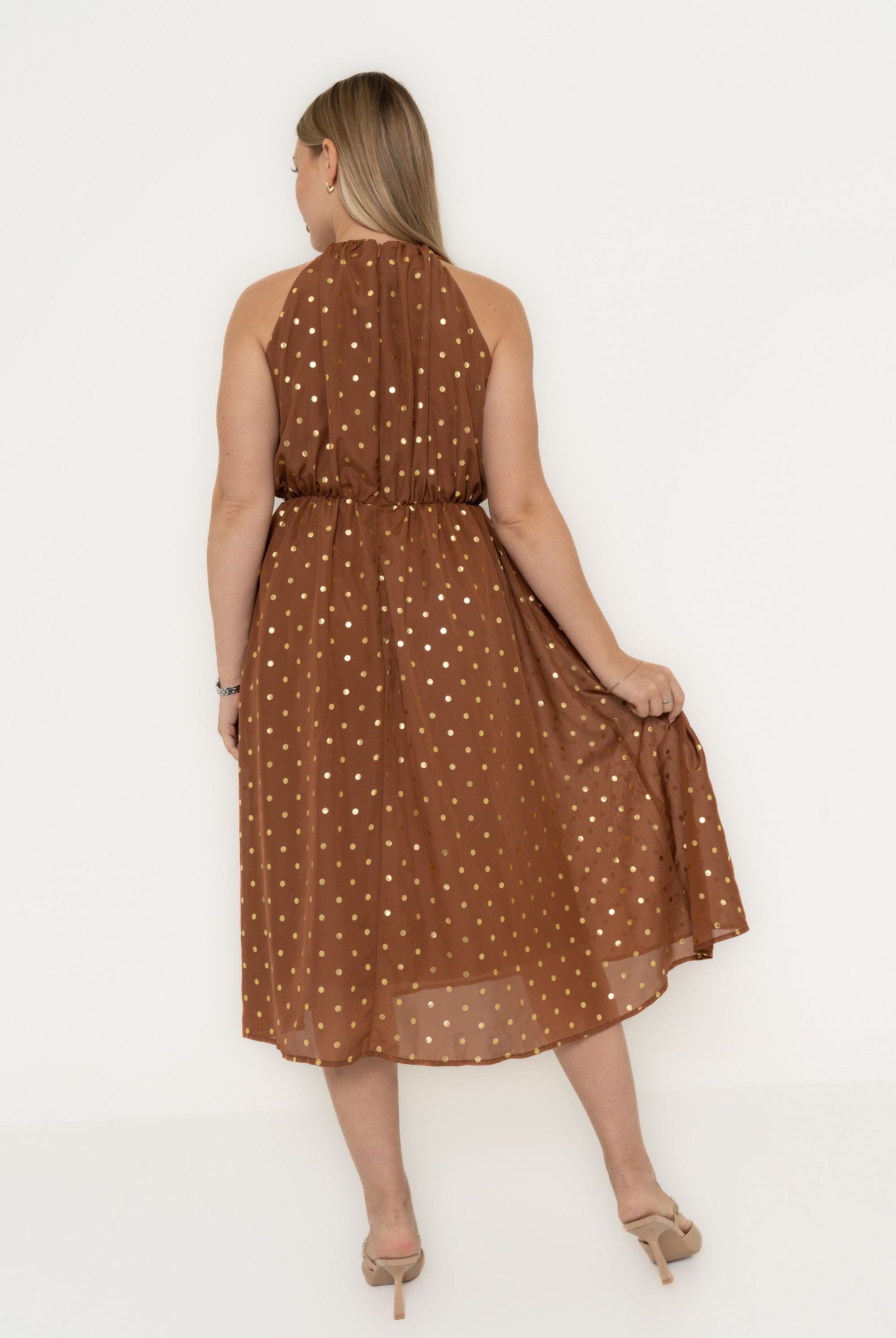 يولا فستان كات ميدي بكشكش على الخصر شيفون منقط