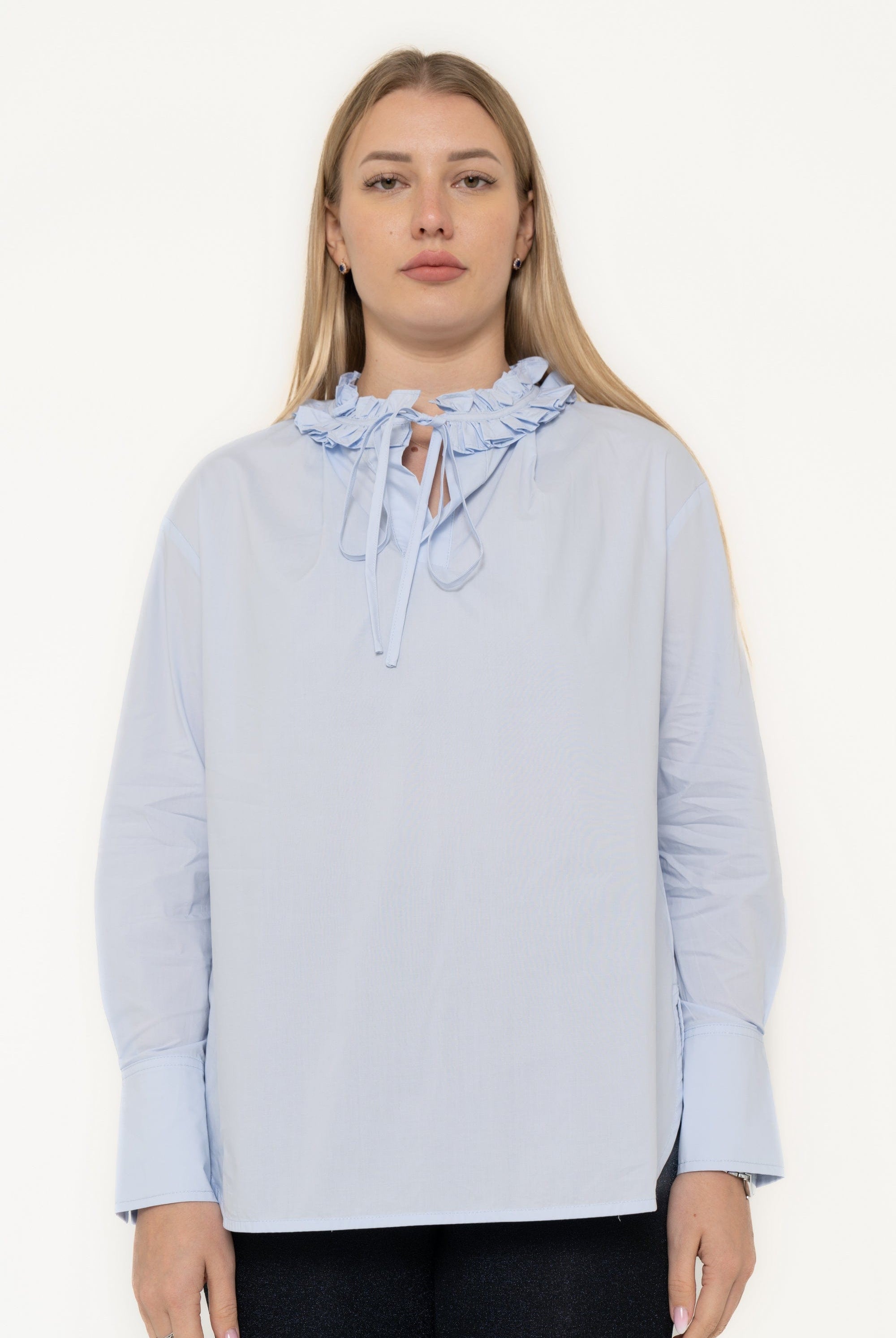 يولا بلوزة نسائية بكم طويل وقصة كشكش على الرقبة