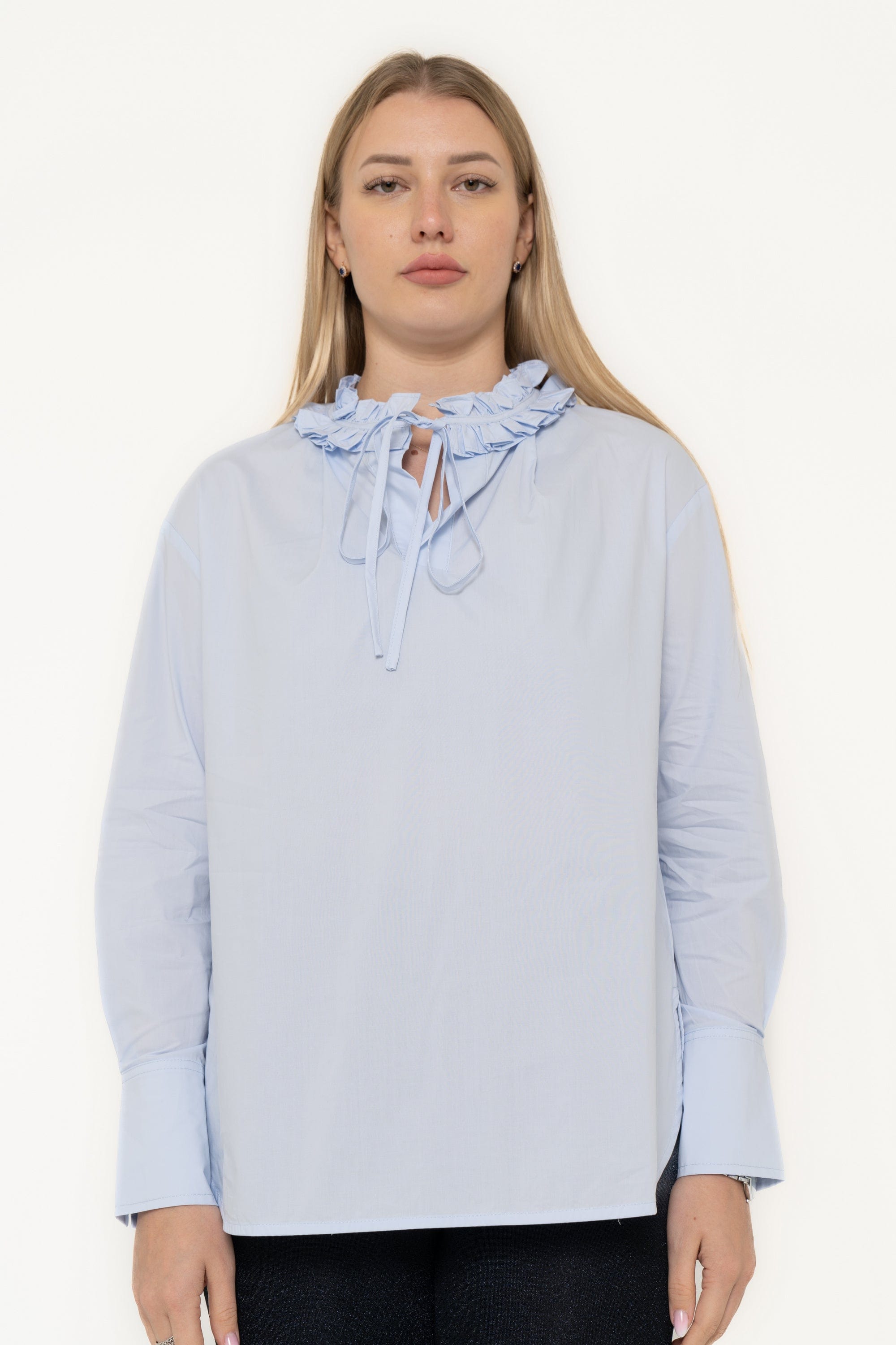 يولا بلوزة نسائية بكم طويل وقصة كشكش على الرقبة