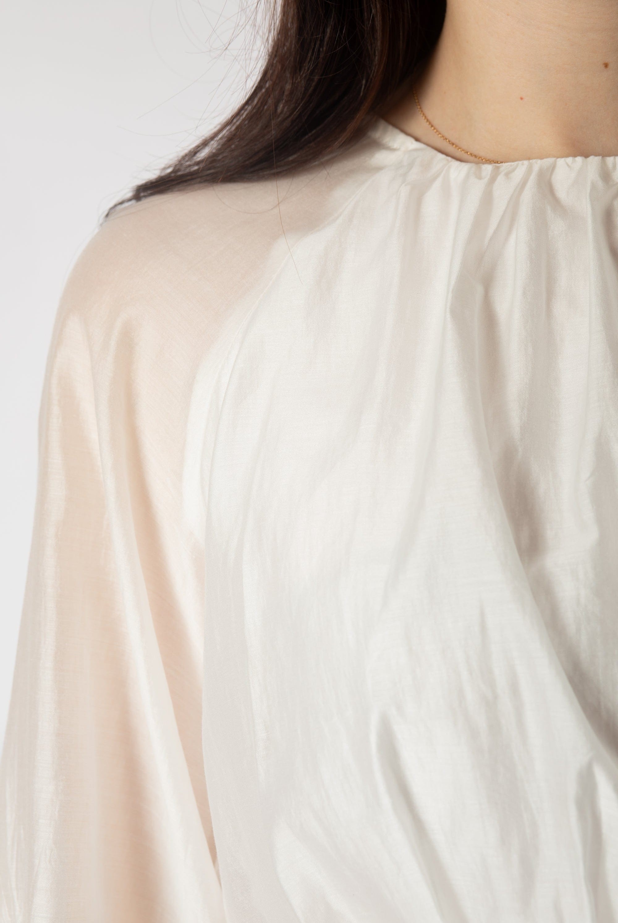 بلوزة خصر مرتفع سادة 3/4 كم نسائي