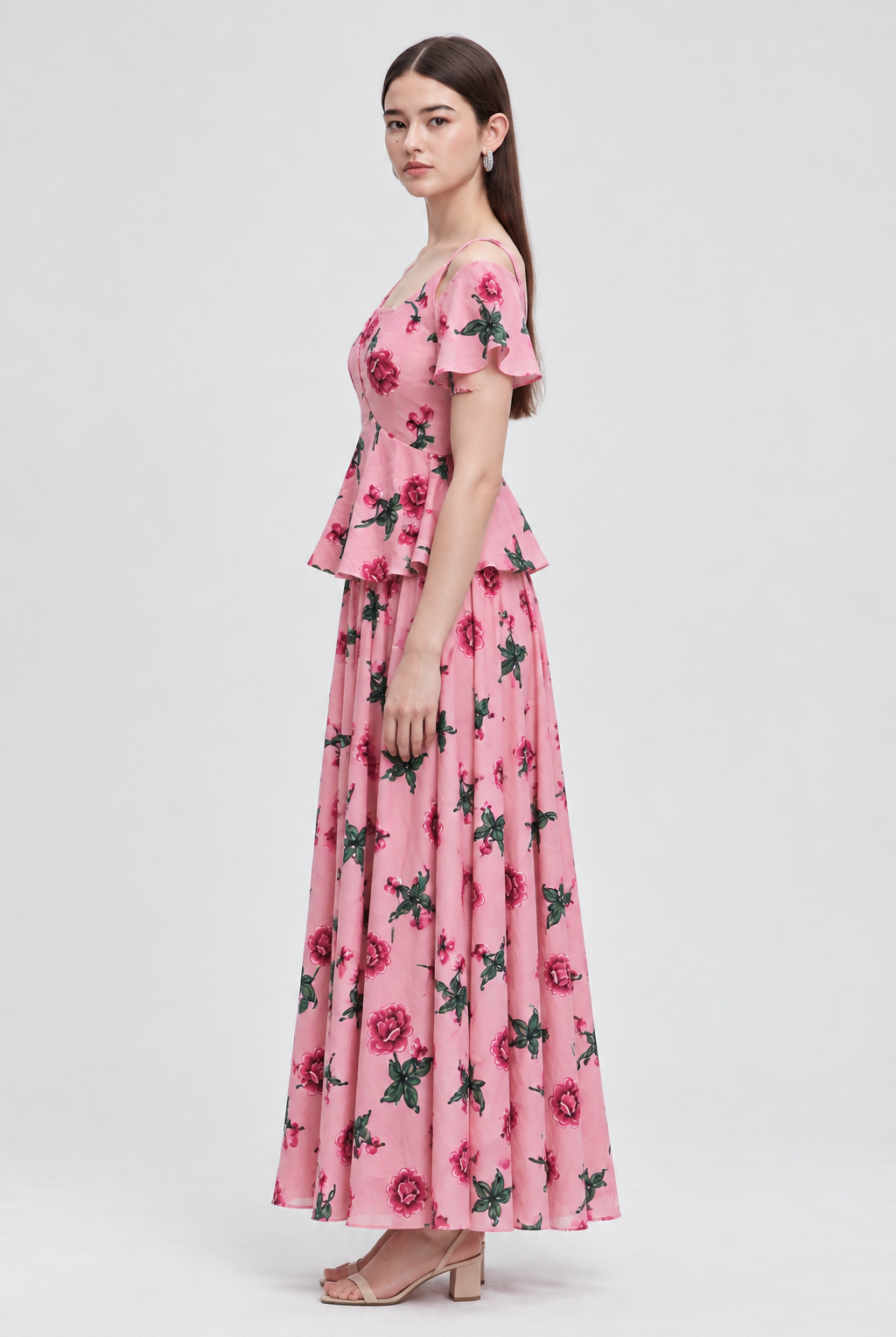 L2773 blush_pink side - model Daria S
