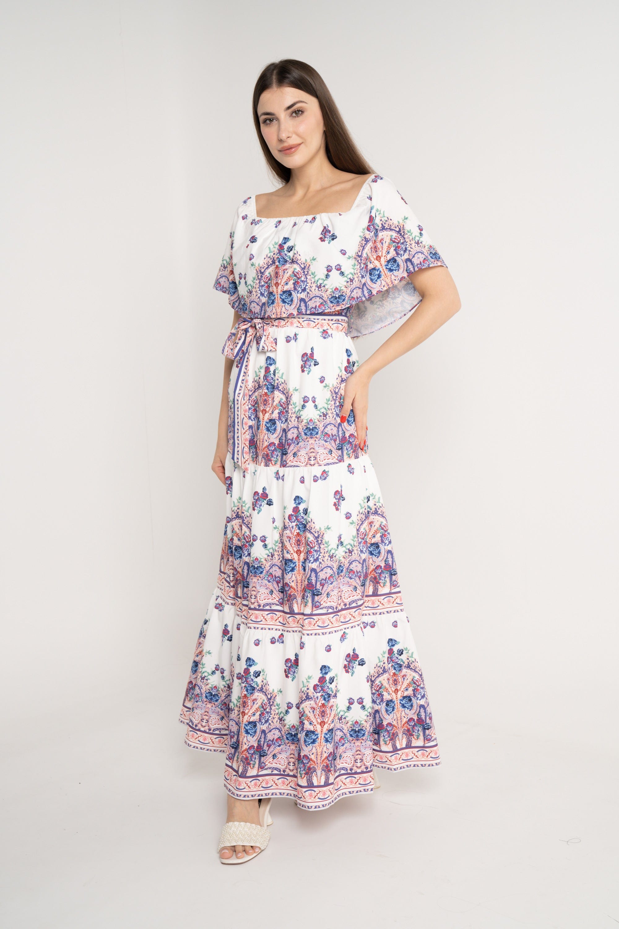 نتشي فستان ماكسي منقوش مخصر بحزام كم قصير وفتحة صدر مربعة ازرق/زهري