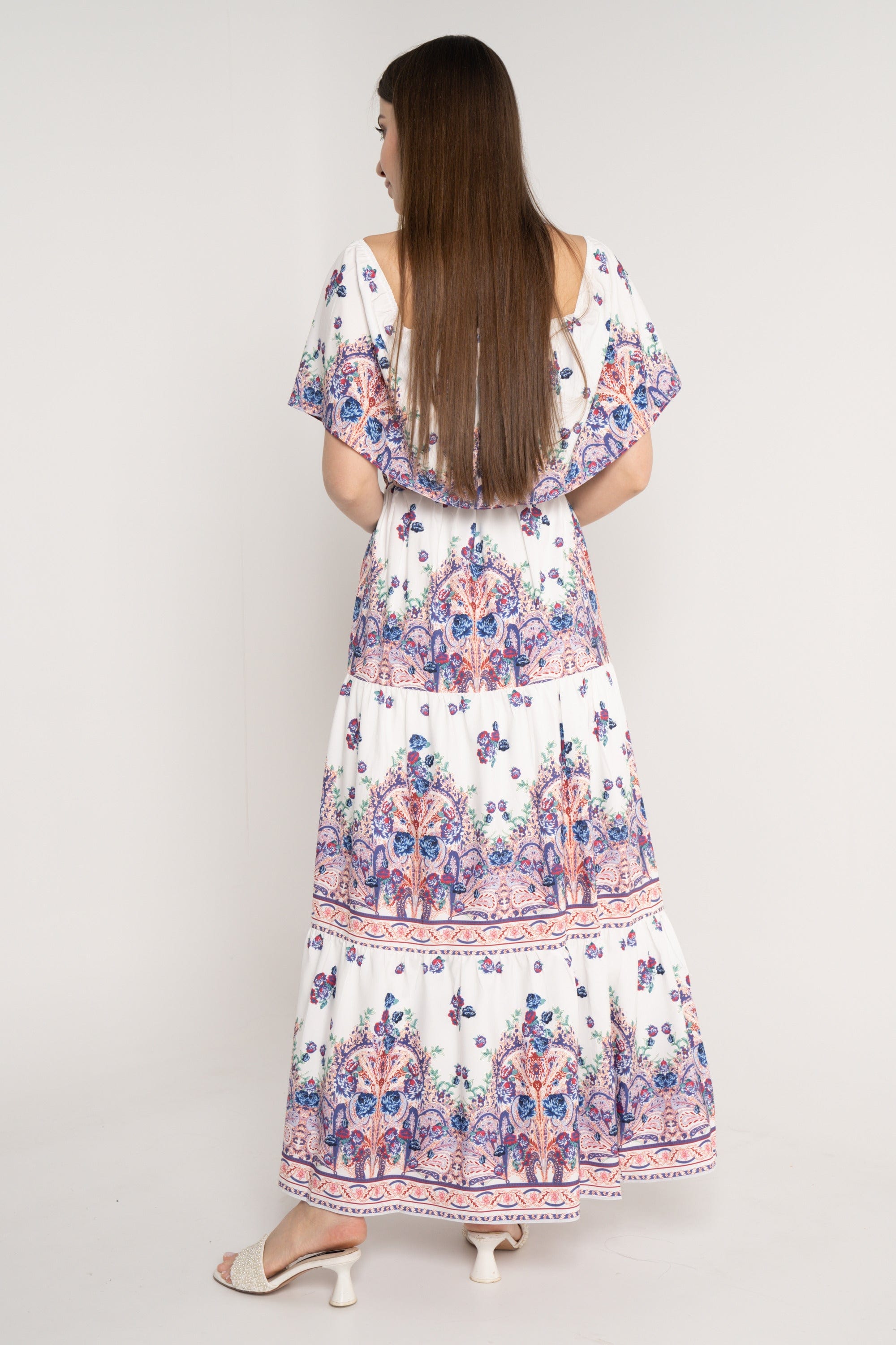 نتشي فستان ماكسي منقوش مخصر بحزام كم قصير وفتحة صدر مربعة ازرق/زهري