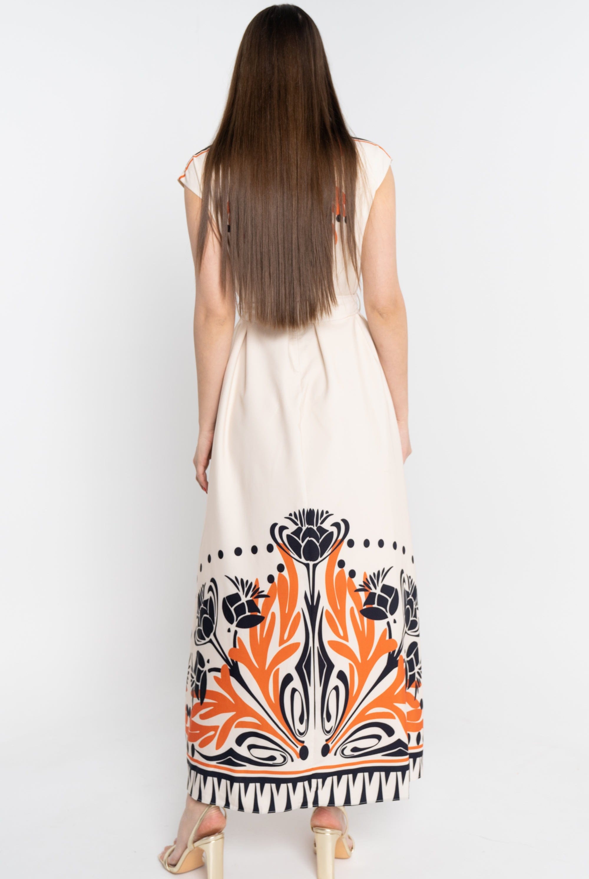 نتشي فستان منقوش من أسفل بحزام على الخصر كت نسائي