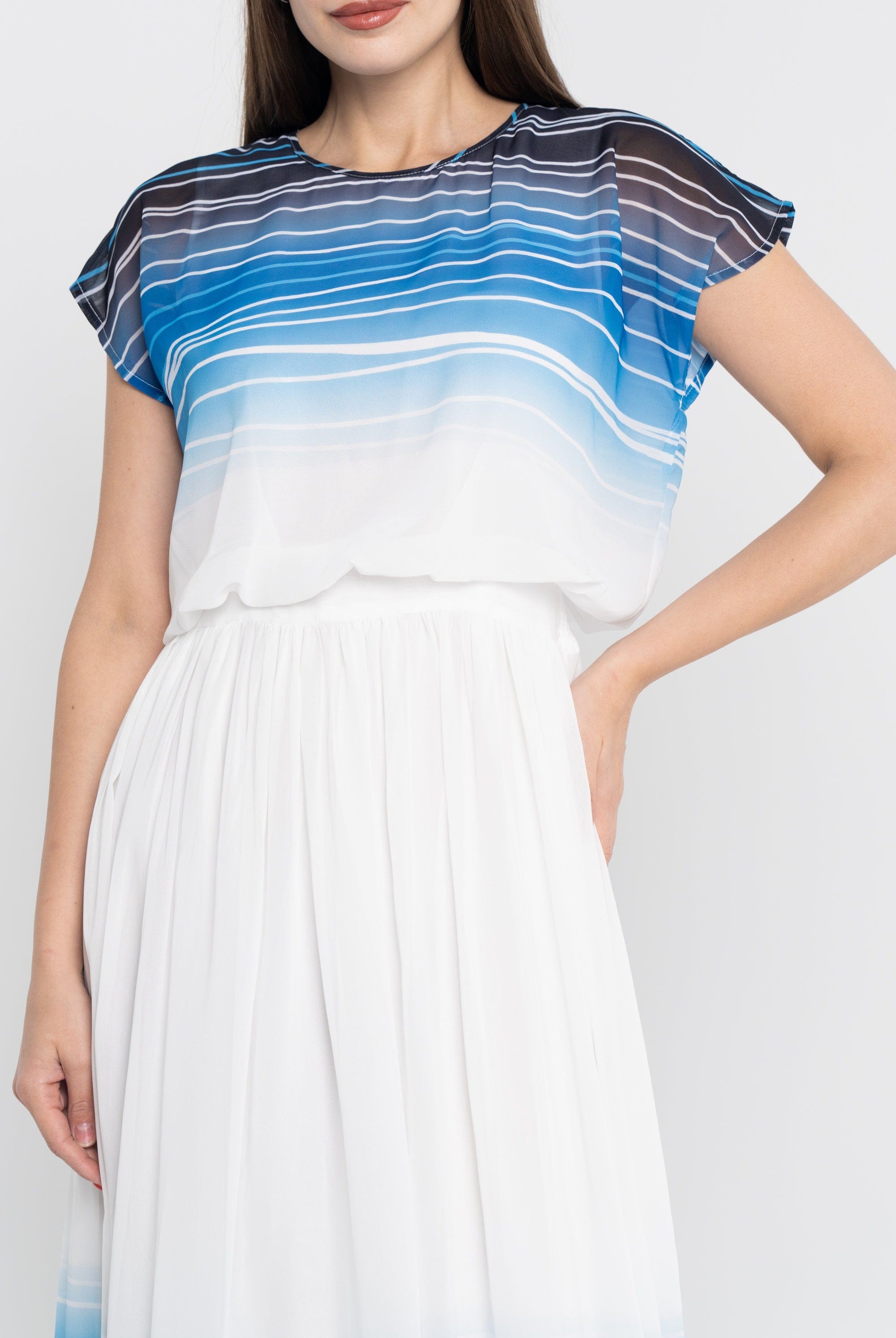 نتشي فستان ميدي مخصر كم قصير منقوش نسائي