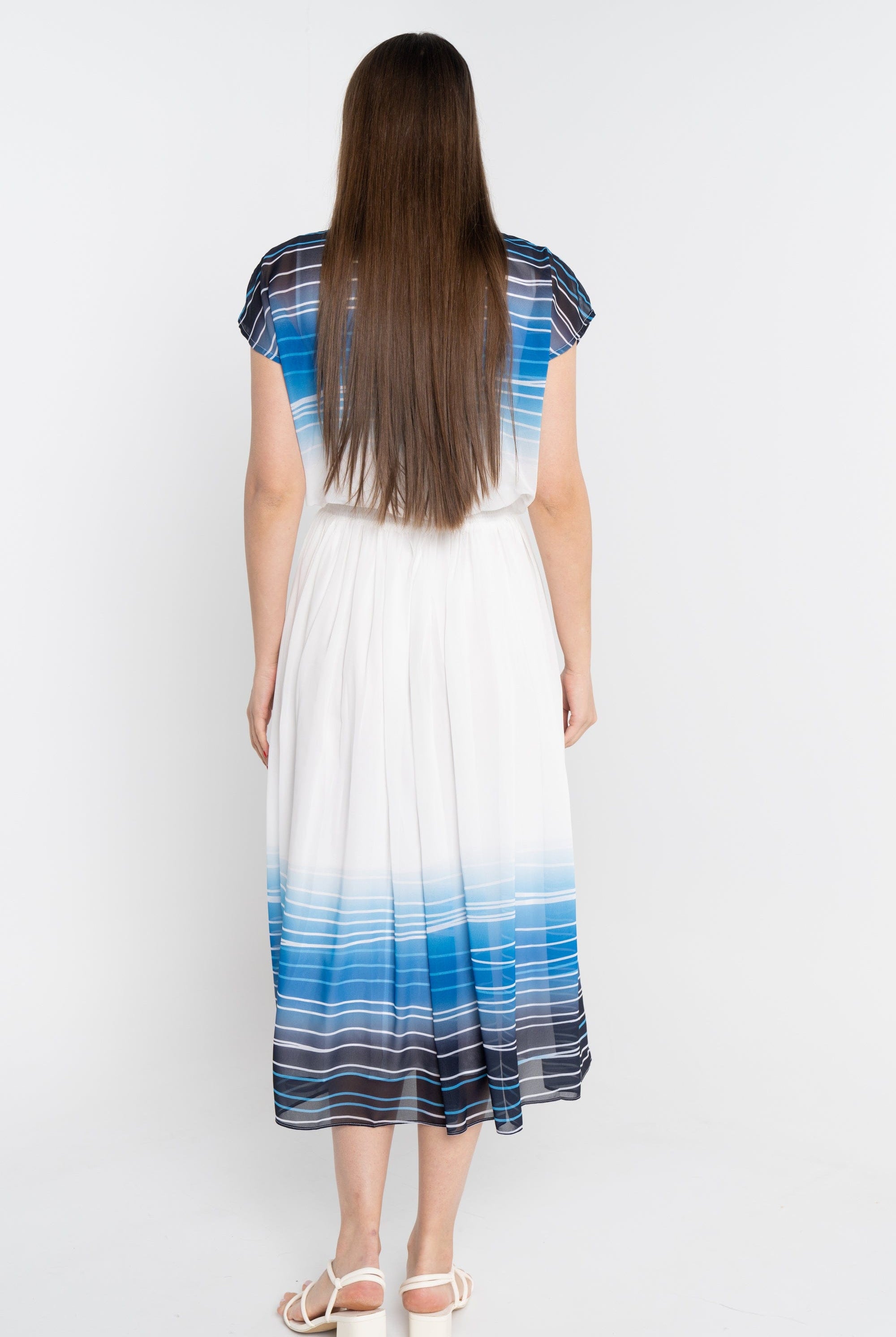 نتشي فستان ميدي مخصر كم قصير منقوش نسائي