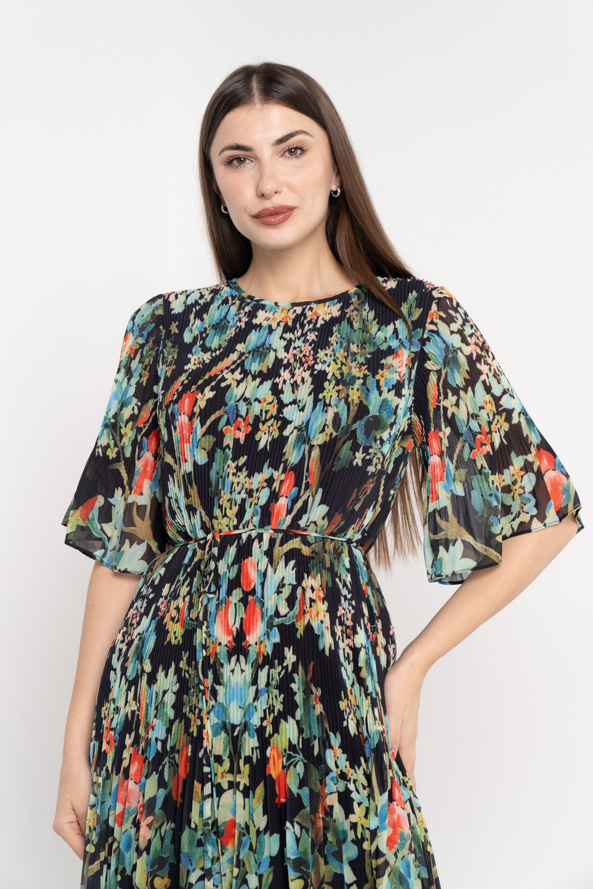 نتشي فستان مخصر منقوش نص كم واسع فراشة