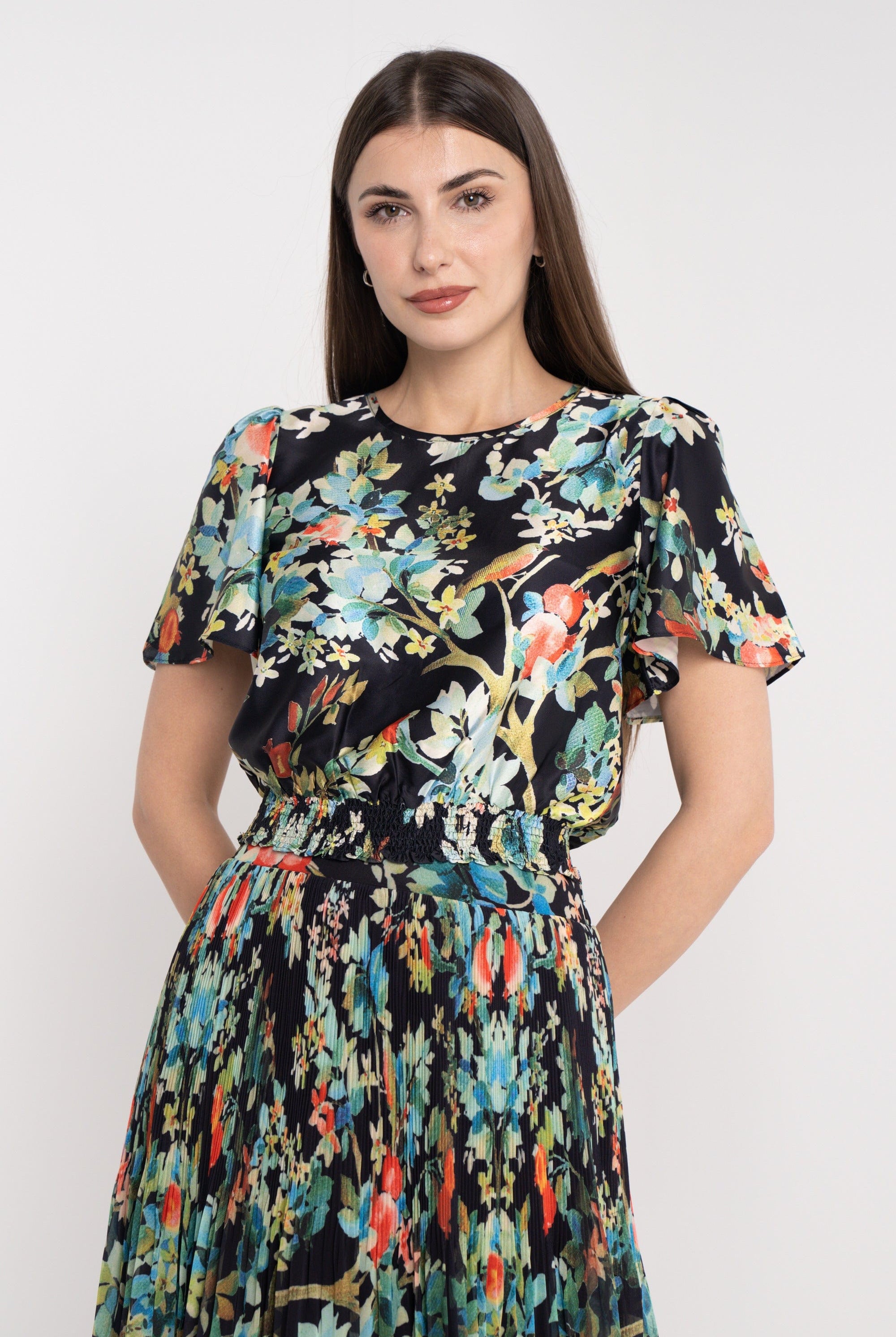 نتشي بلوزة مشجرة خصر مرتفع نص كم واسع نسائي