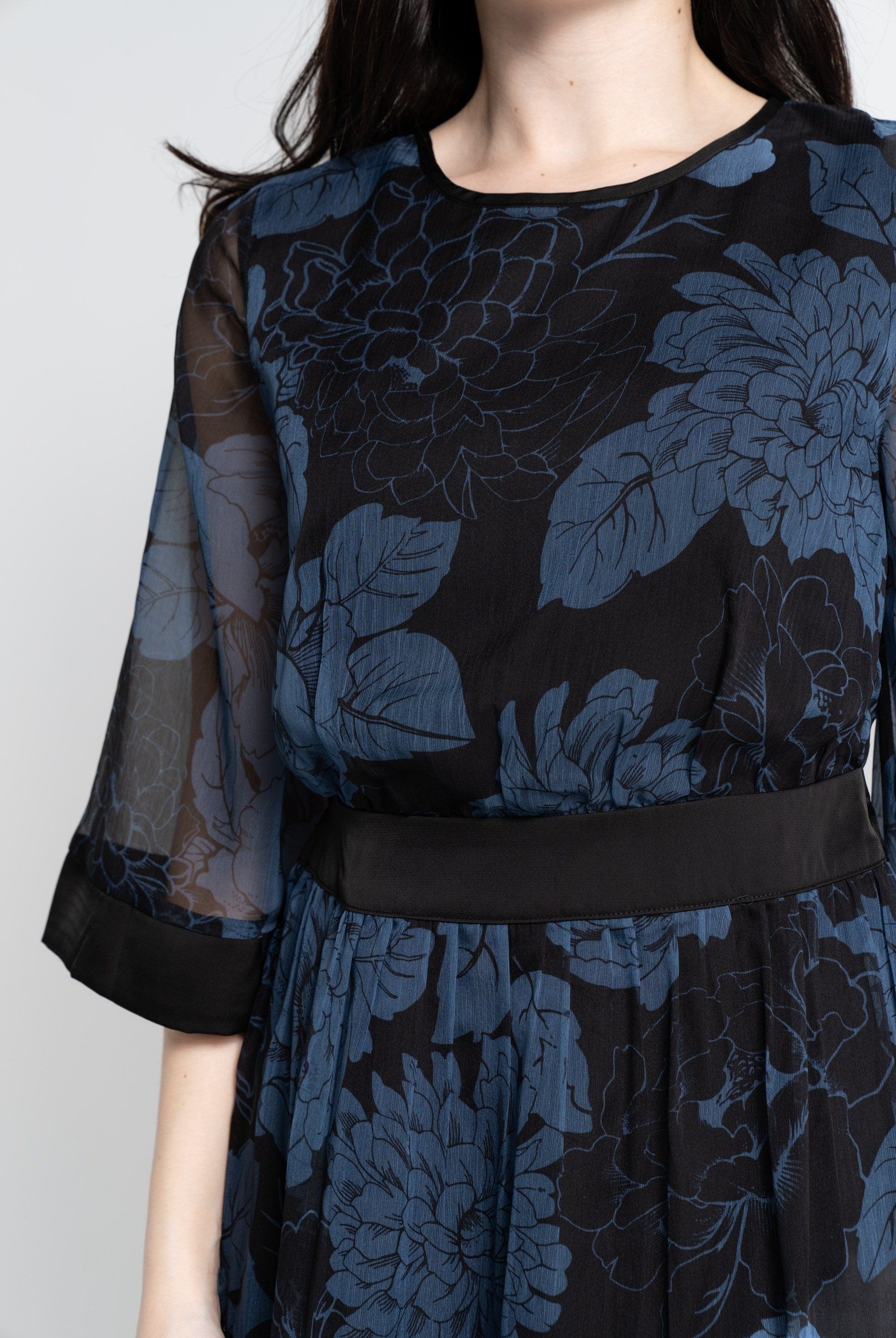 نتشي فستان ميدي بأكمام 3/4 مورد شيفون نسائي