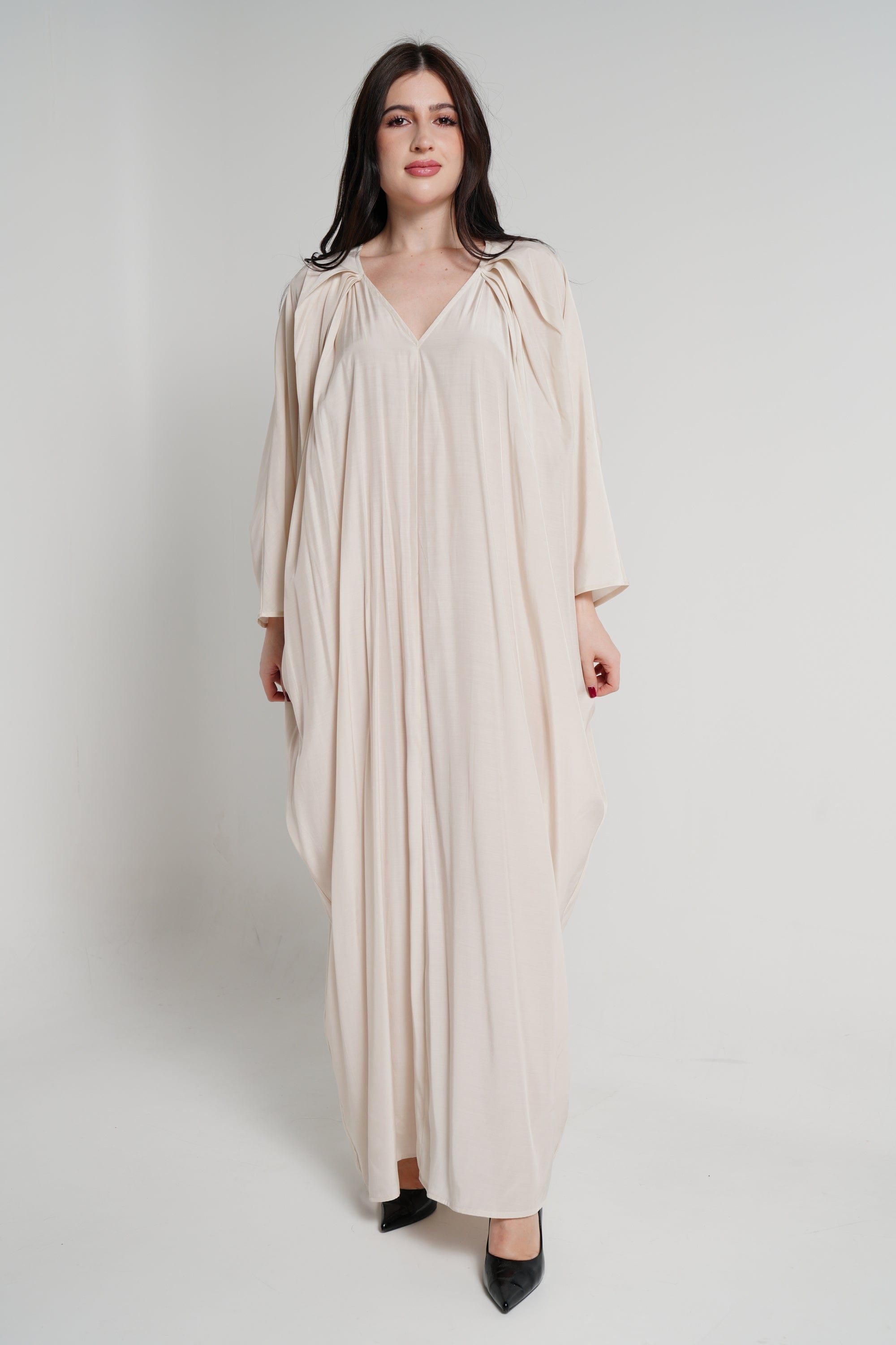 نتشي فستان ماكسي بأكمام فراشة سادة واسعة نسائي رملي