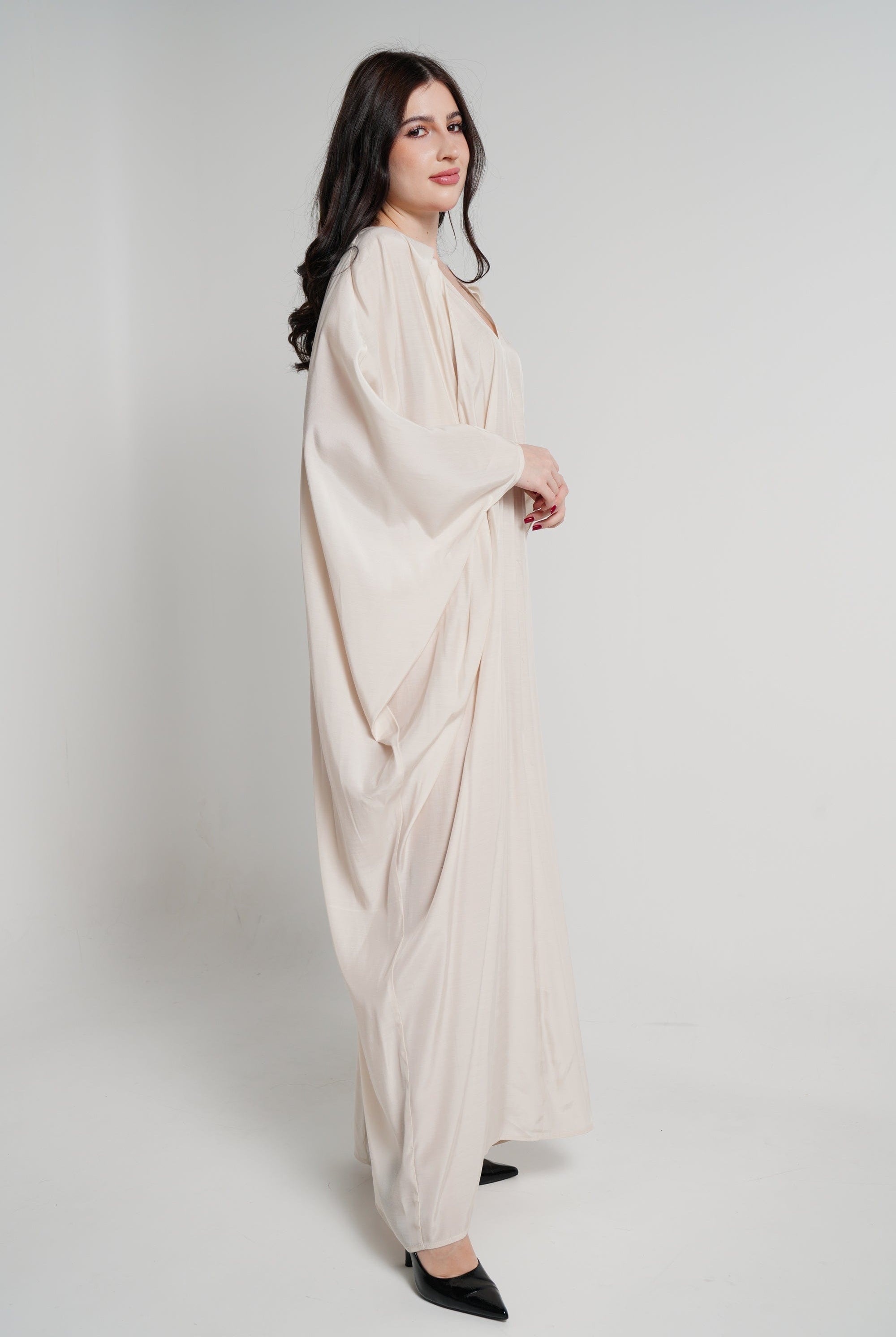 نتشي فستان ماكسي بأكمام فراشة سادة واسعة نسائي رملي