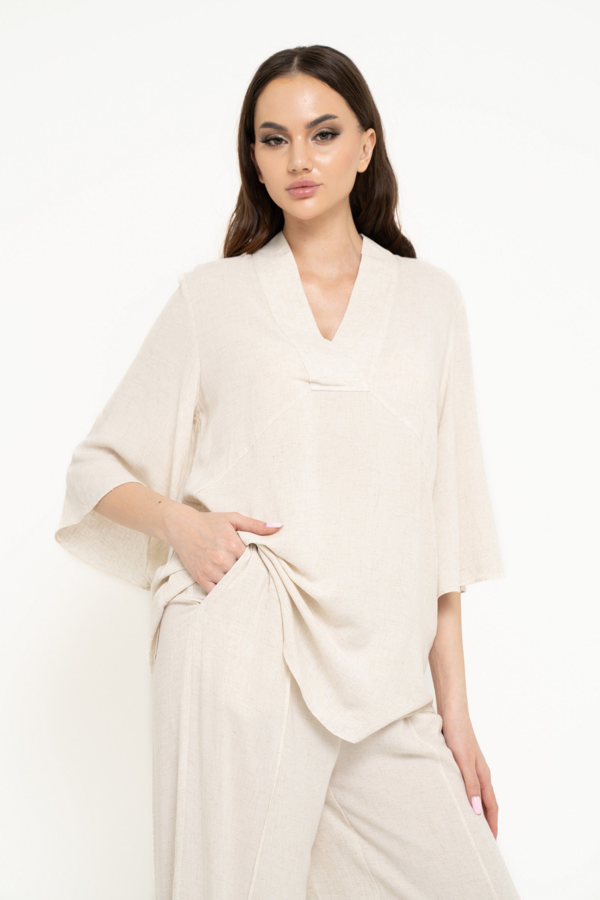 نتشي بلوزة سادة واسعة 3/4 كم نسائي