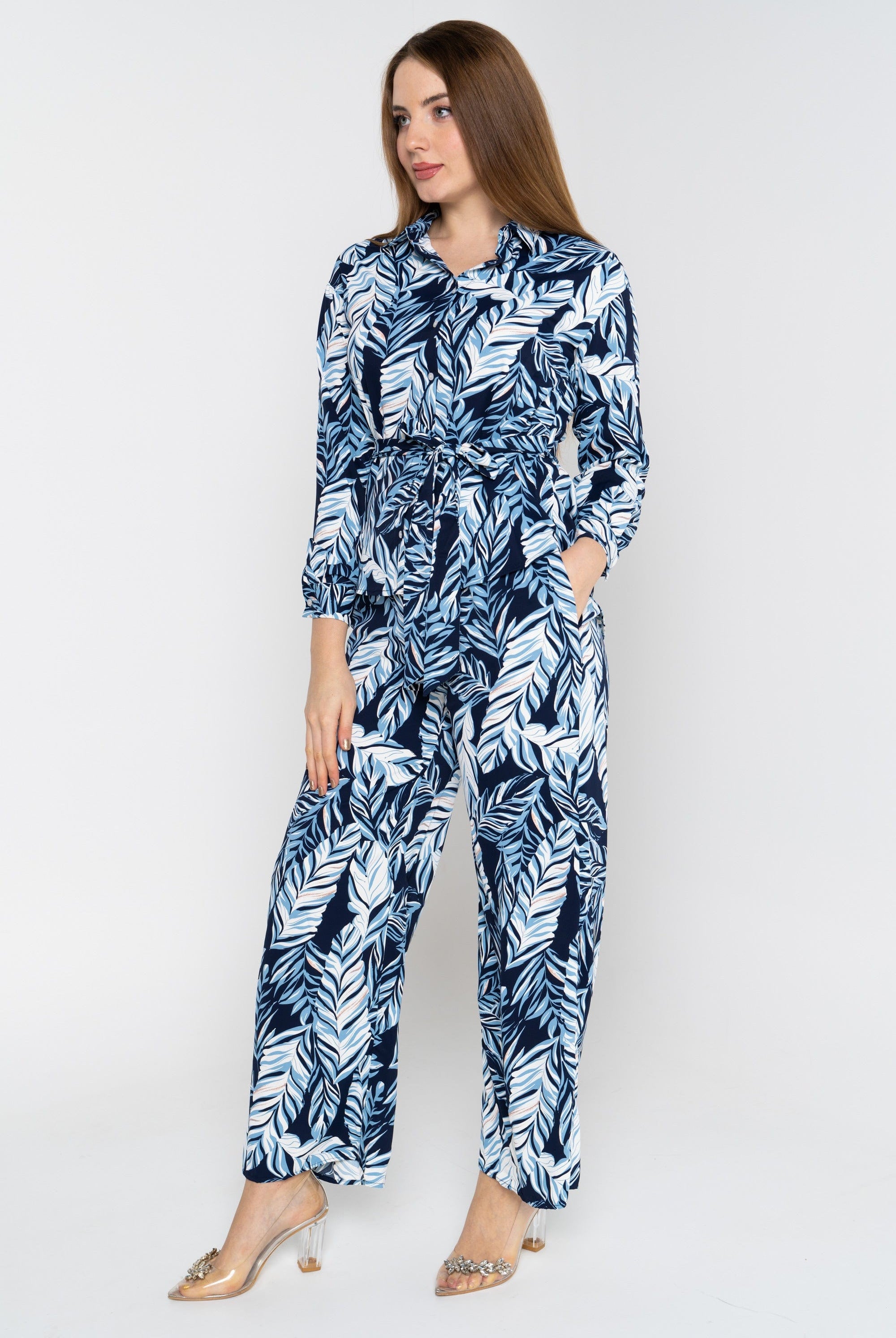 نتشي بنطلون طويل مشجر واسع من الاسفل