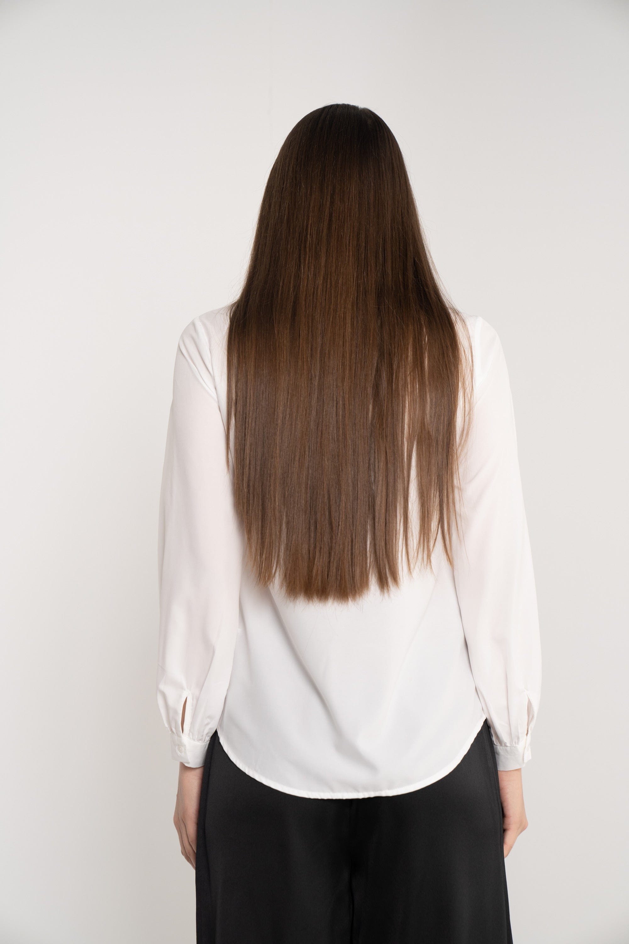 نتشي قميص بأزرار أمامية موردة كم طويل بف بياقة