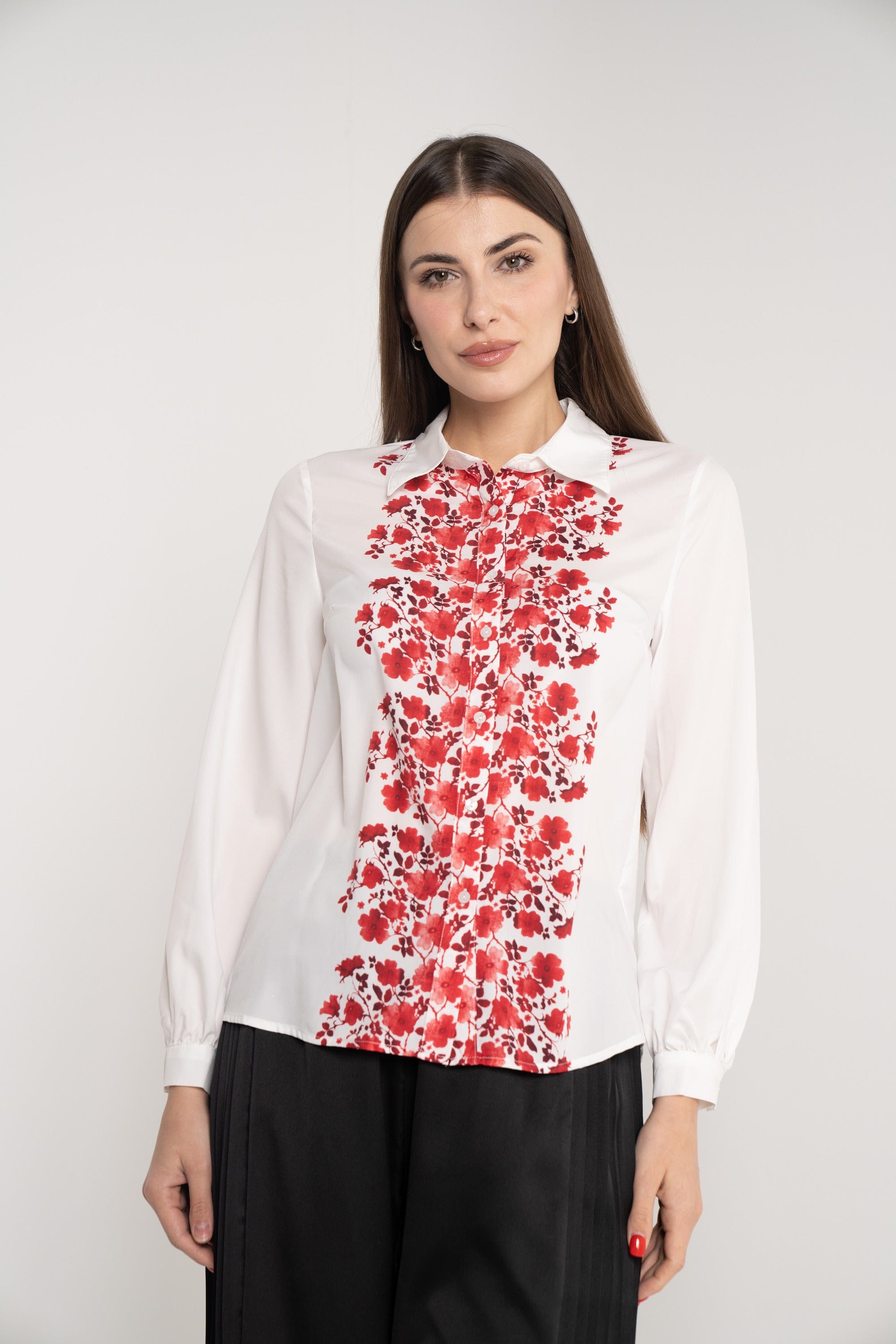 نتشي قميص بأزرار أمامية موردة كم طويل بف بياقة