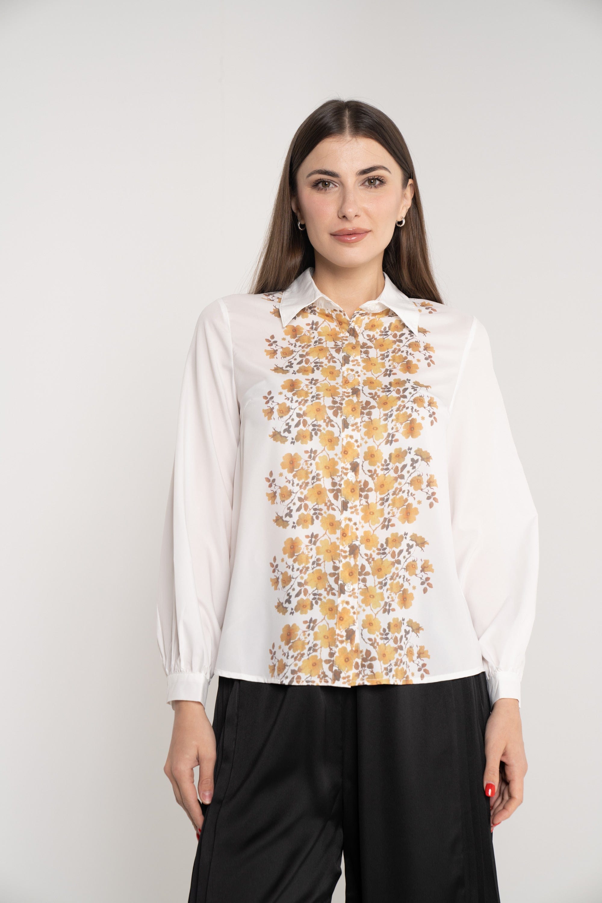 نتشي قميص بأزرار أمامية موردة كم طويل بف بياقة