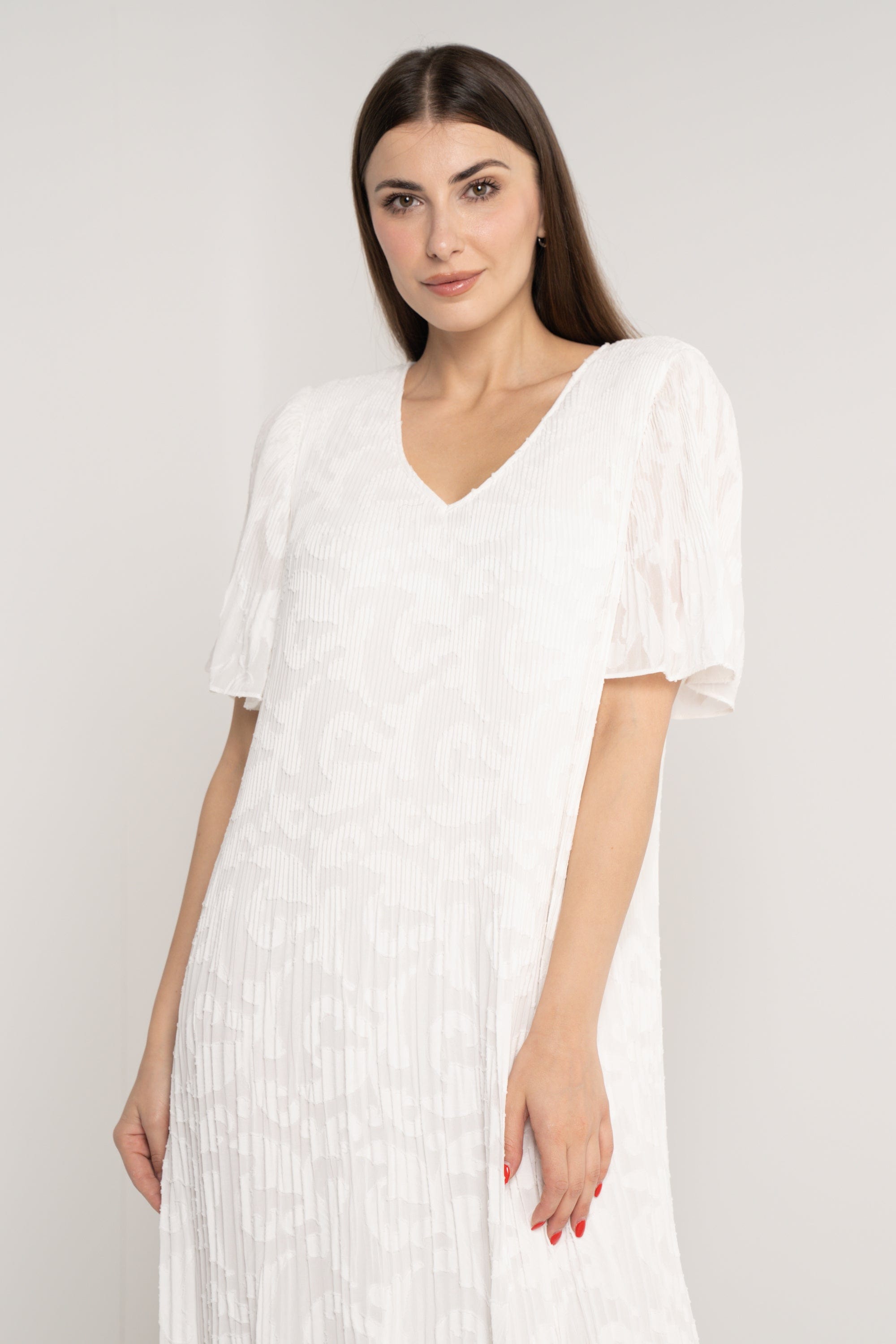 نتشي فستان طويل نص كم واسع فراشة