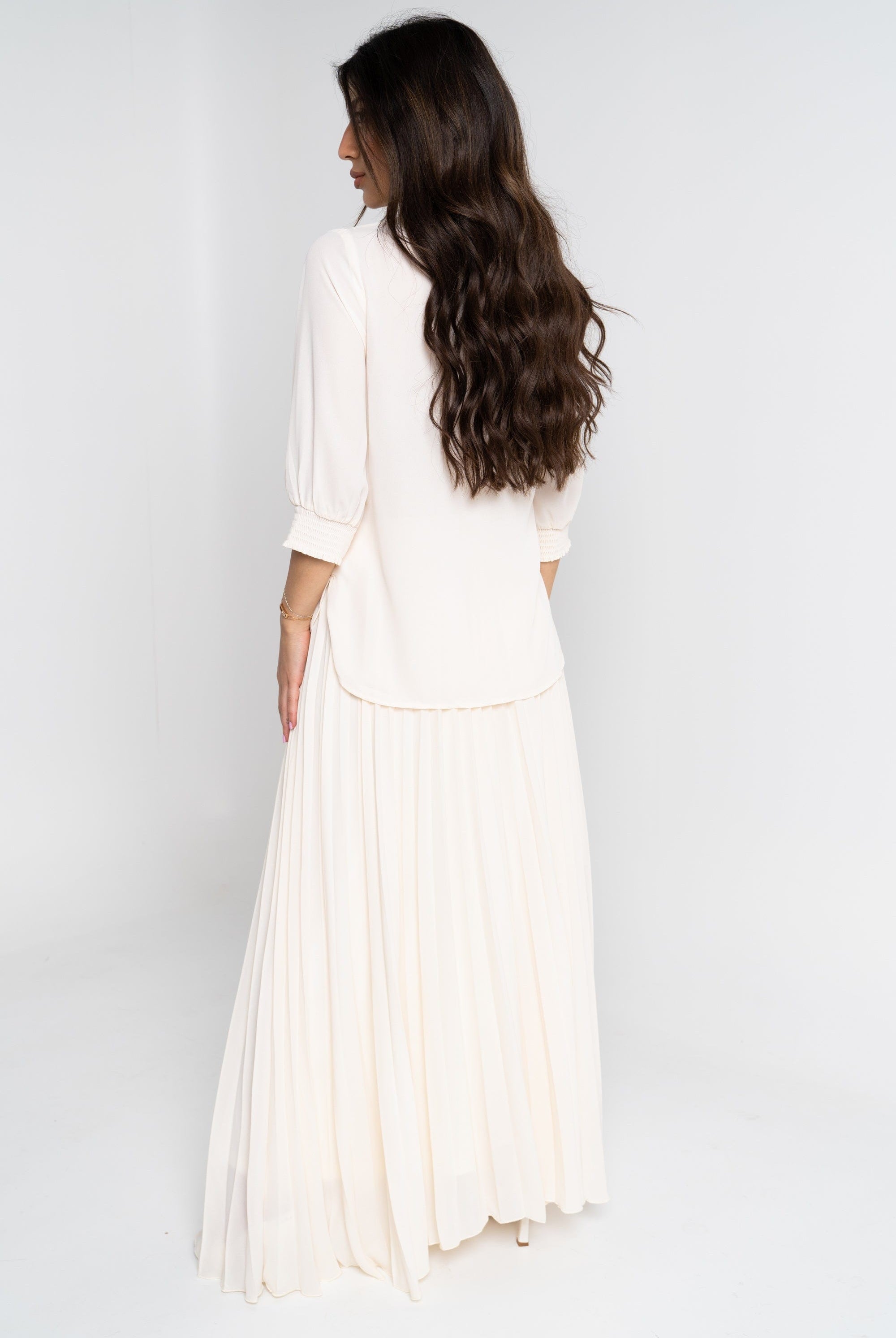 نتشي تنورة طويلة سادة بليسية