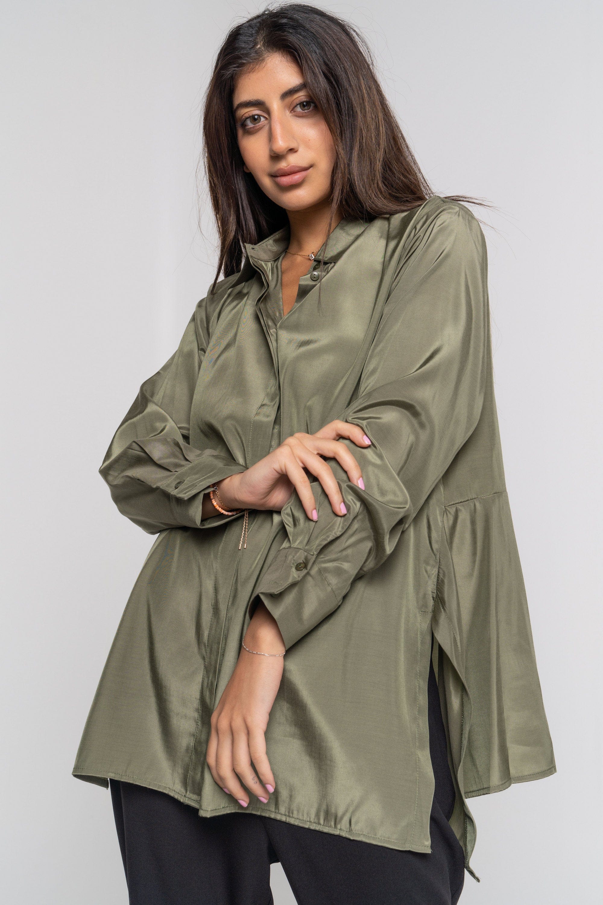 ูุชุดู ูู
ูุต ูุณุงุฆู ูุถูุงุถ ู
ูุชูุญ ู
ู ุงูุฌุงูุจูู ุจุฃูู
ุงู
ุทูููุฉ