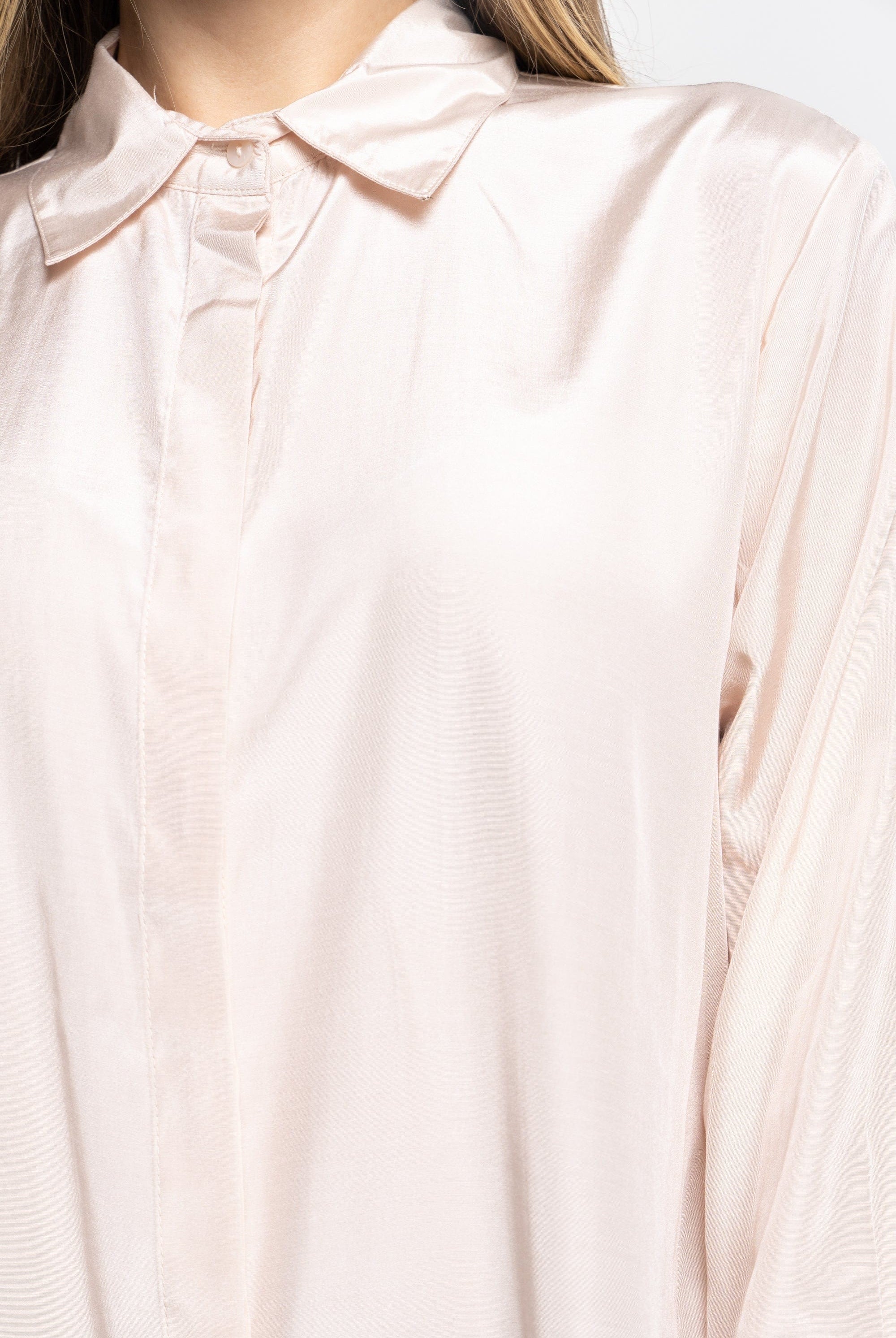 نتشي قميص نسائي فضفاض مفتوح من الجانبين بأكمام طويلة