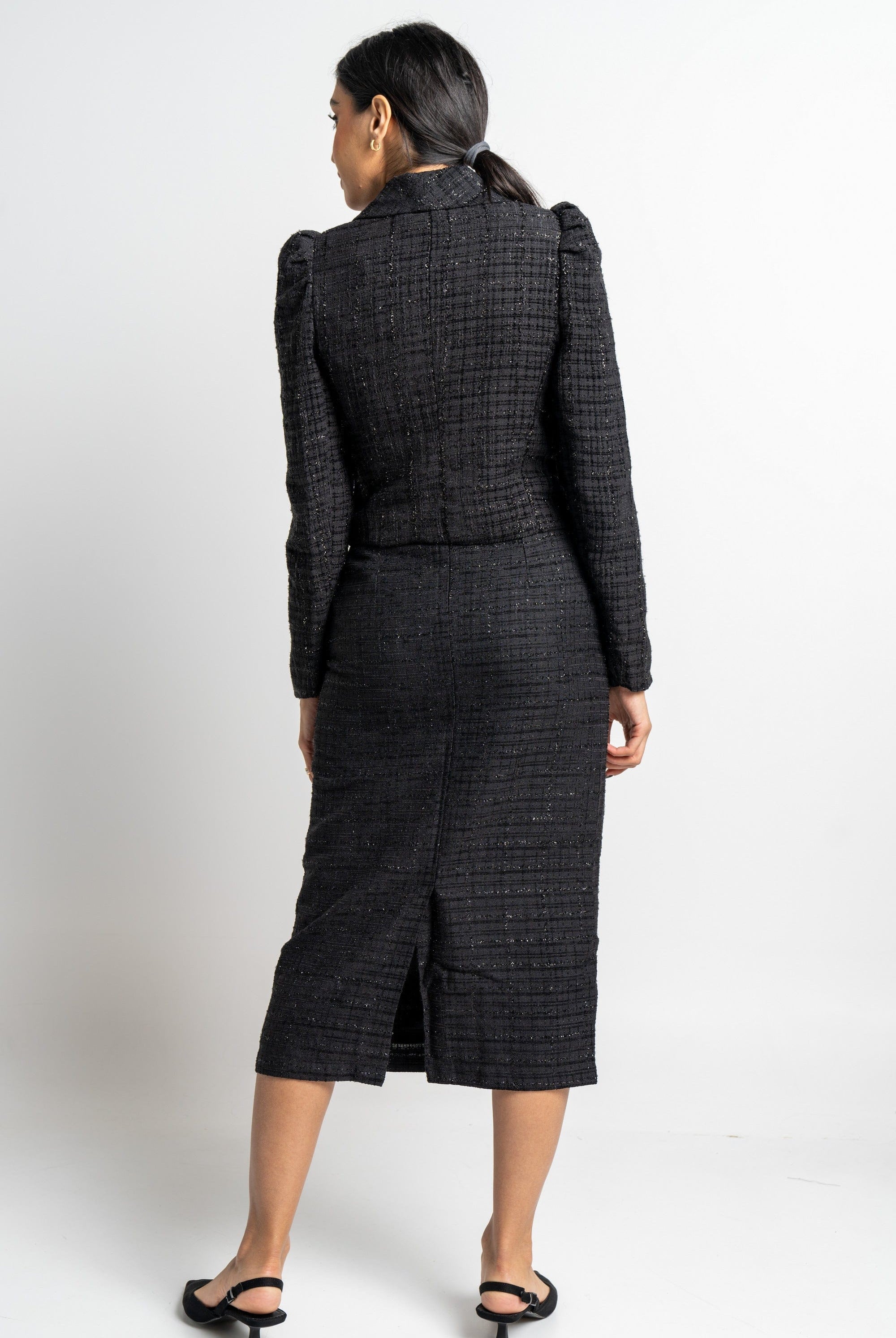 نتشي سترة قصيرة بأكمام طويلة بأزرار أمامية نسائي