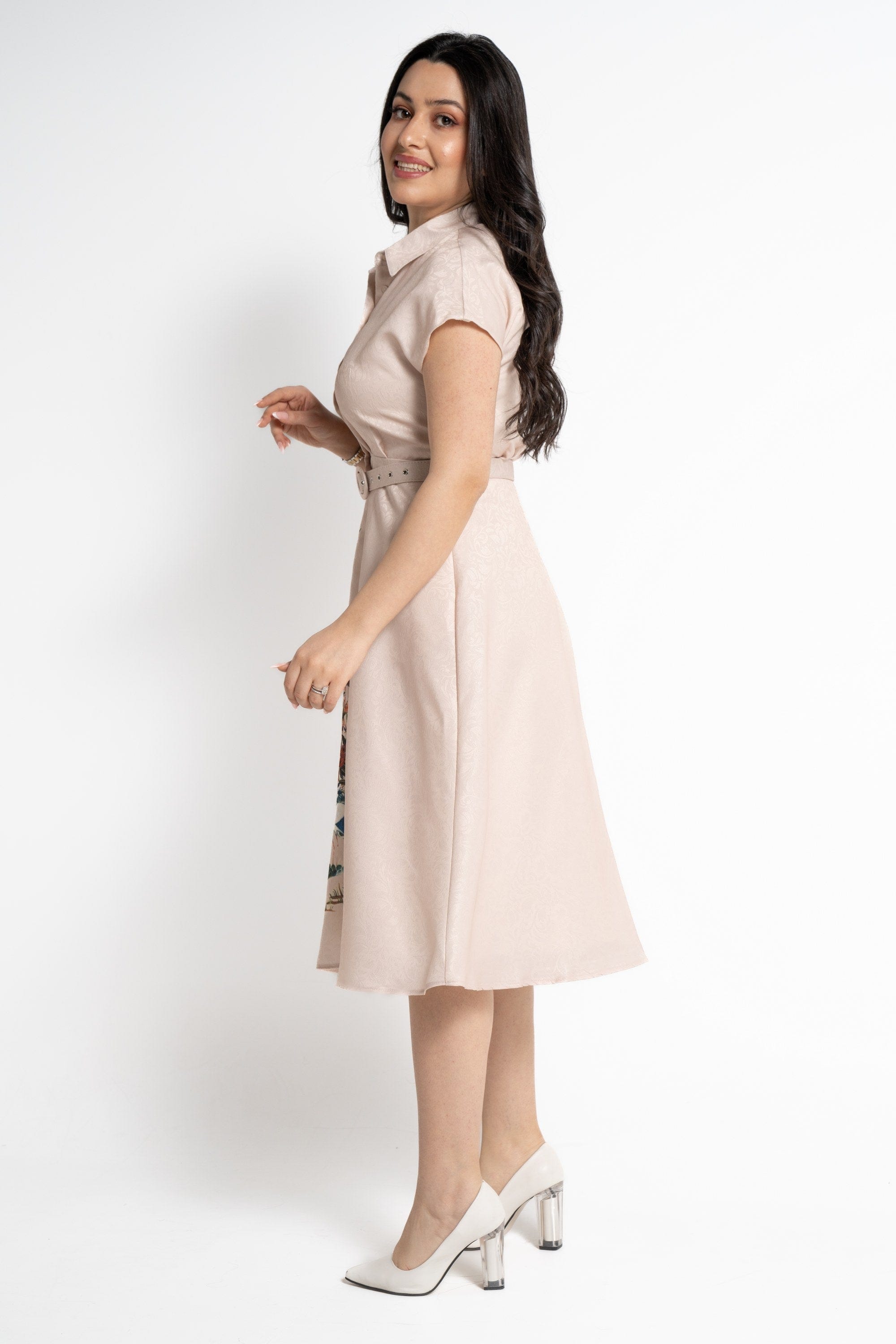 نتشي فستان قميص بأكمام قصيرة منقوش نسائي