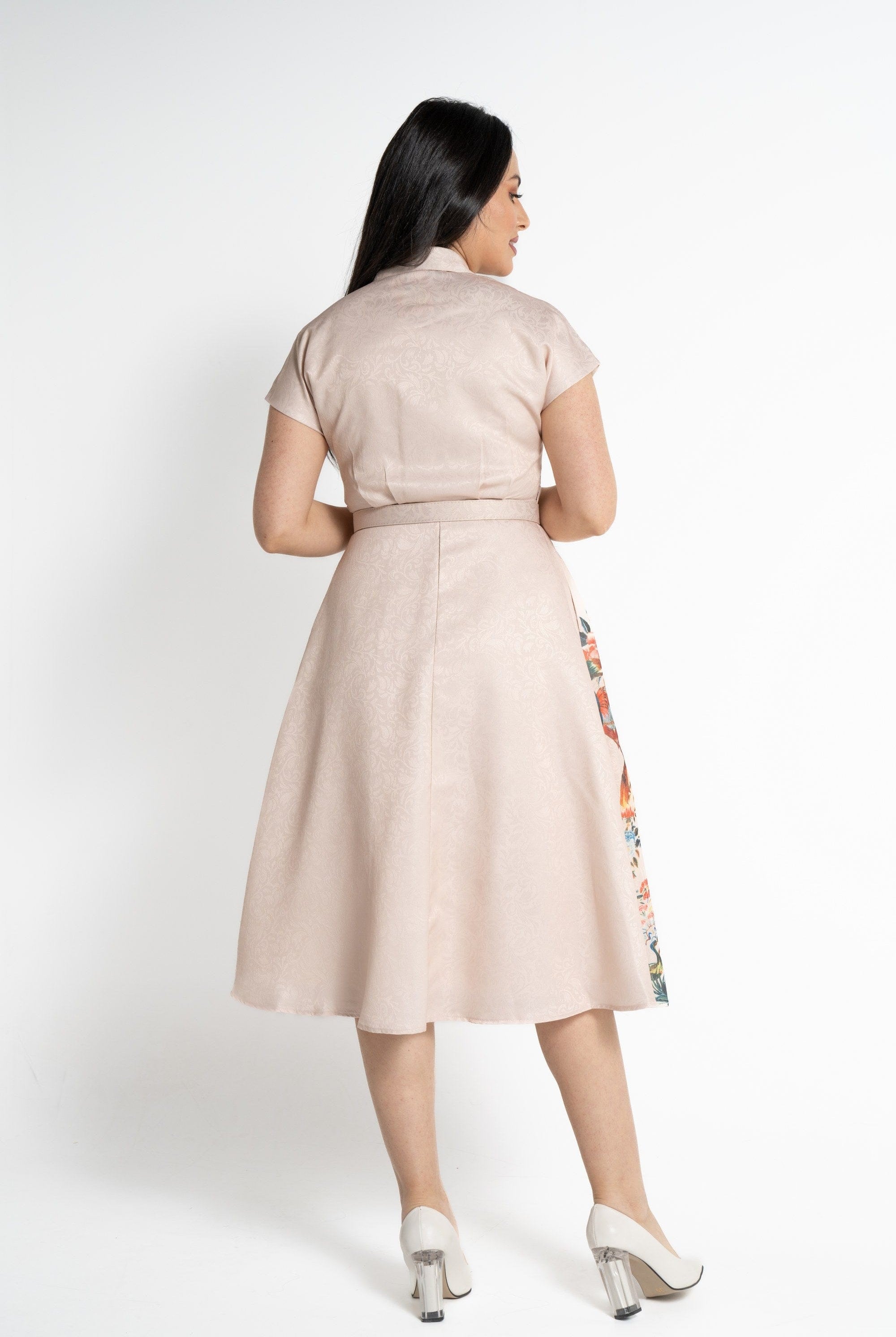 نتشي فستان قميص بأكمام قصيرة منقوش نسائي