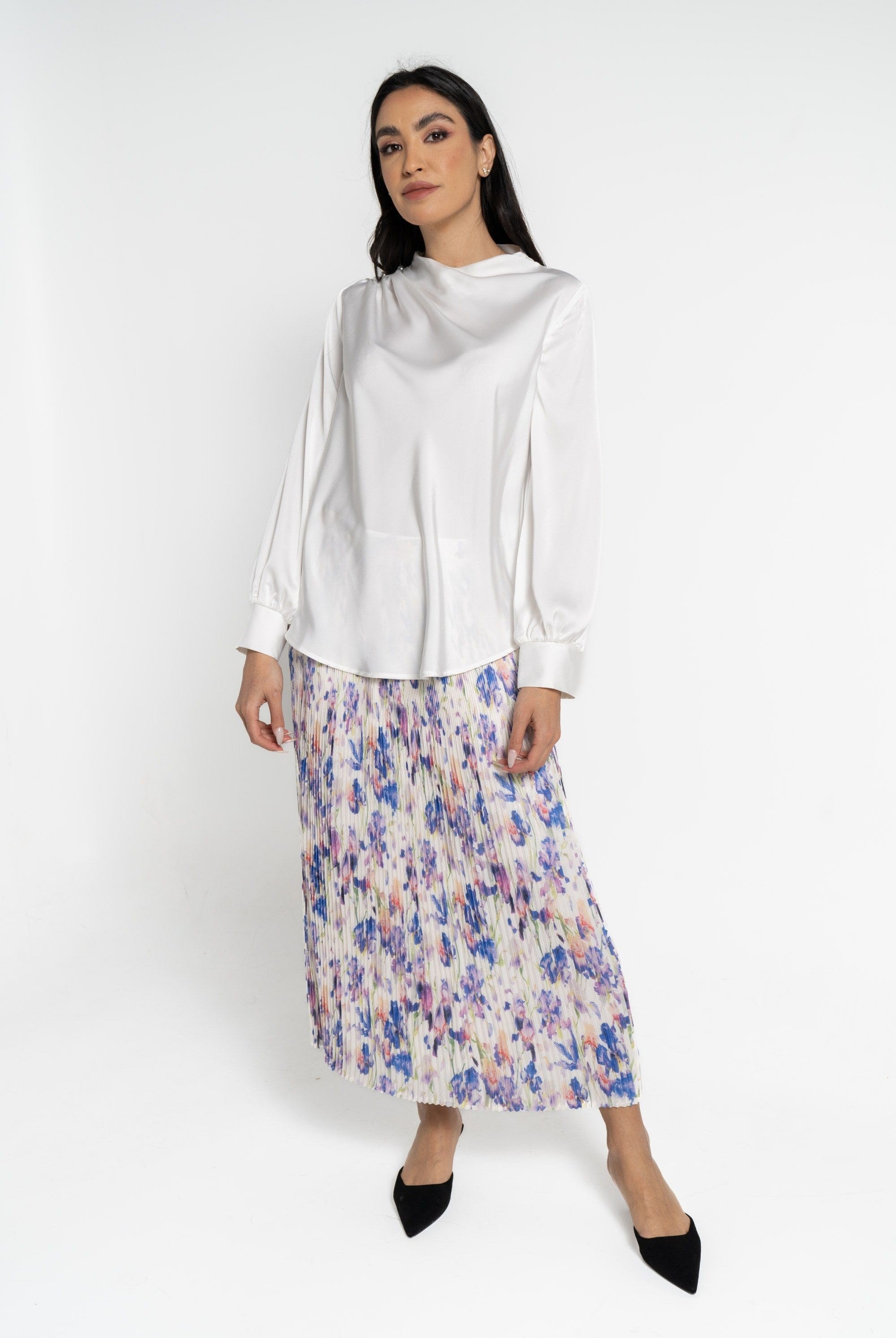 نتشي بلوزة بأكمام طويلة نسائية سادة ناعمة